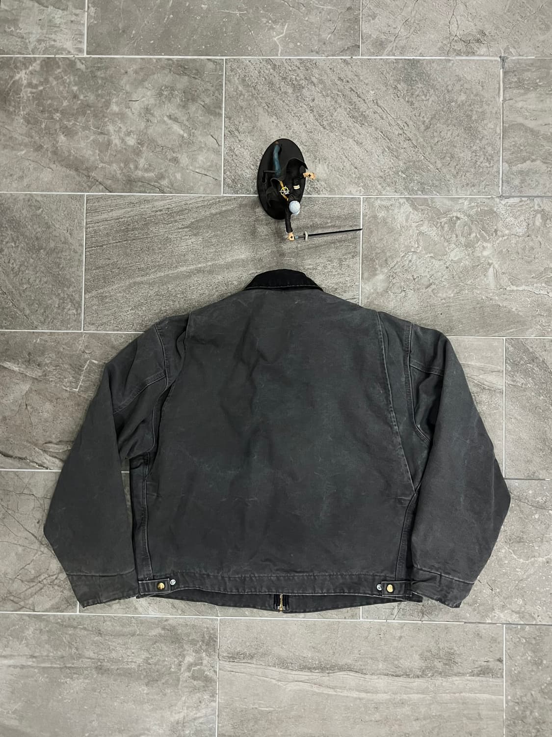 (XL)칼하트 디트로이트 자켓 J97 GVL 그래블 상품이미지2