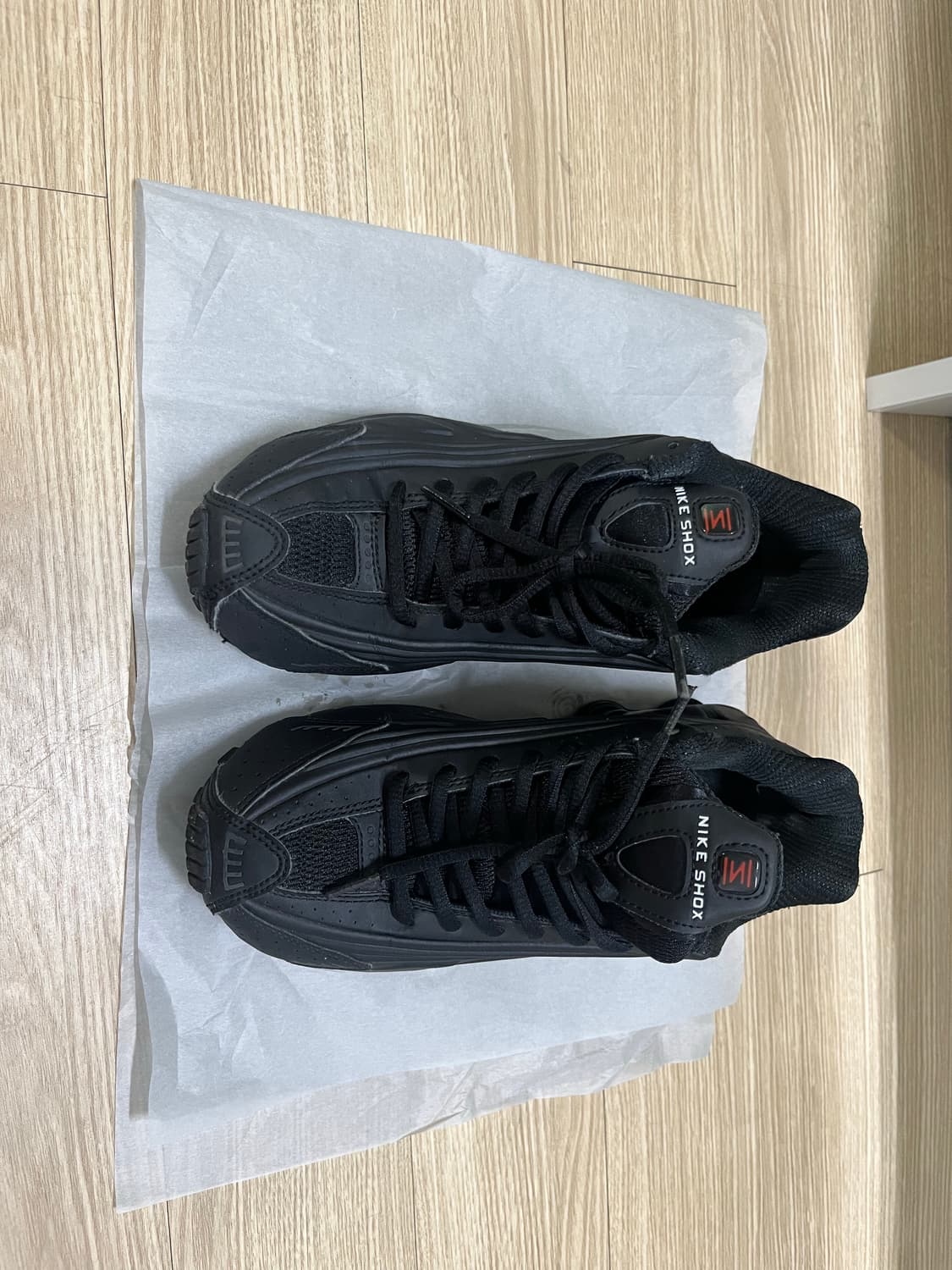 나이키 샥스 R4 상품이미지4