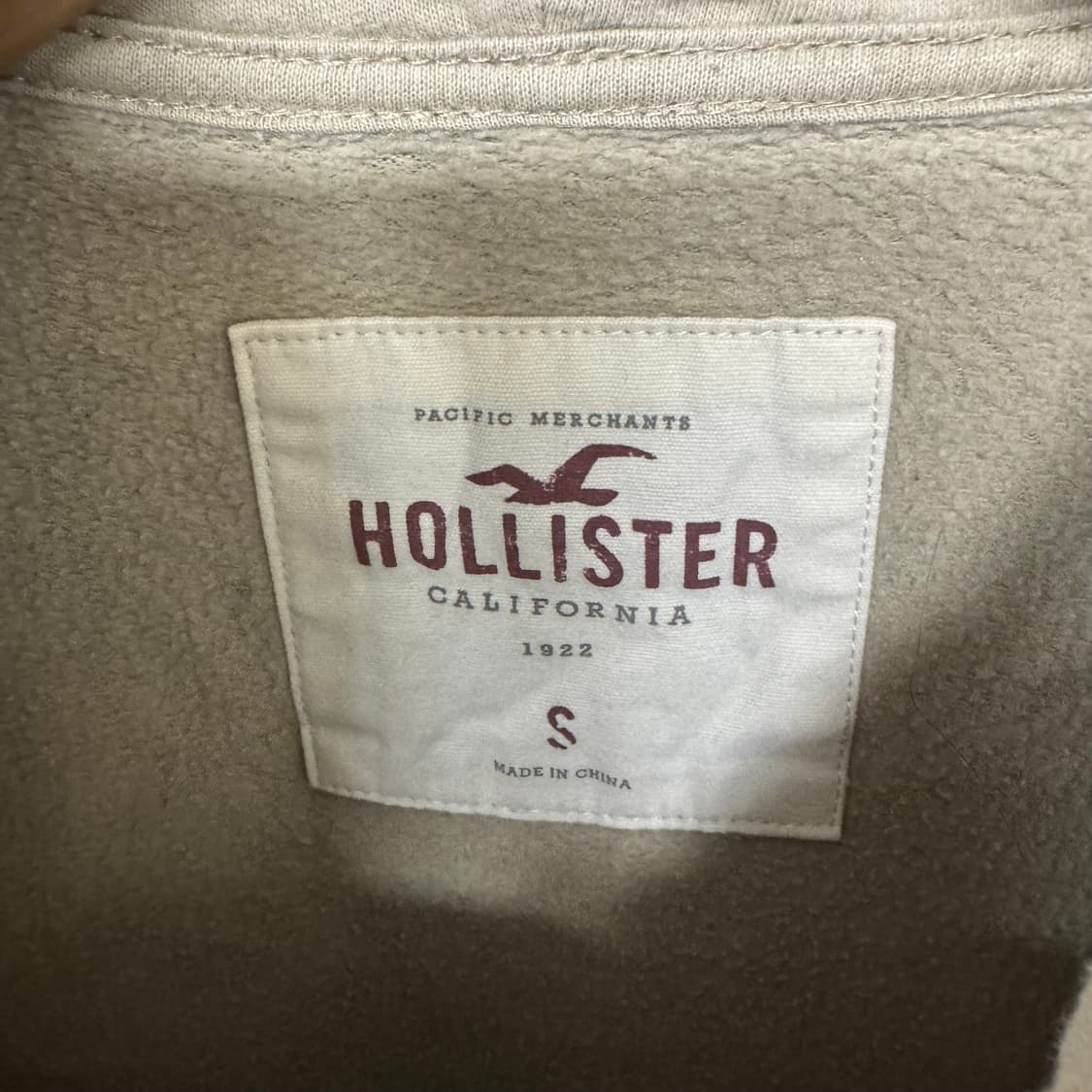 홀리스터 아치로고 카모 후드 상품이미지3