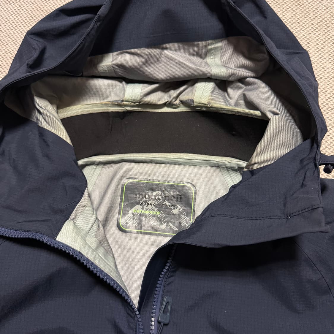 몽벨 심실링 바람막이 자켓 상품이미지3