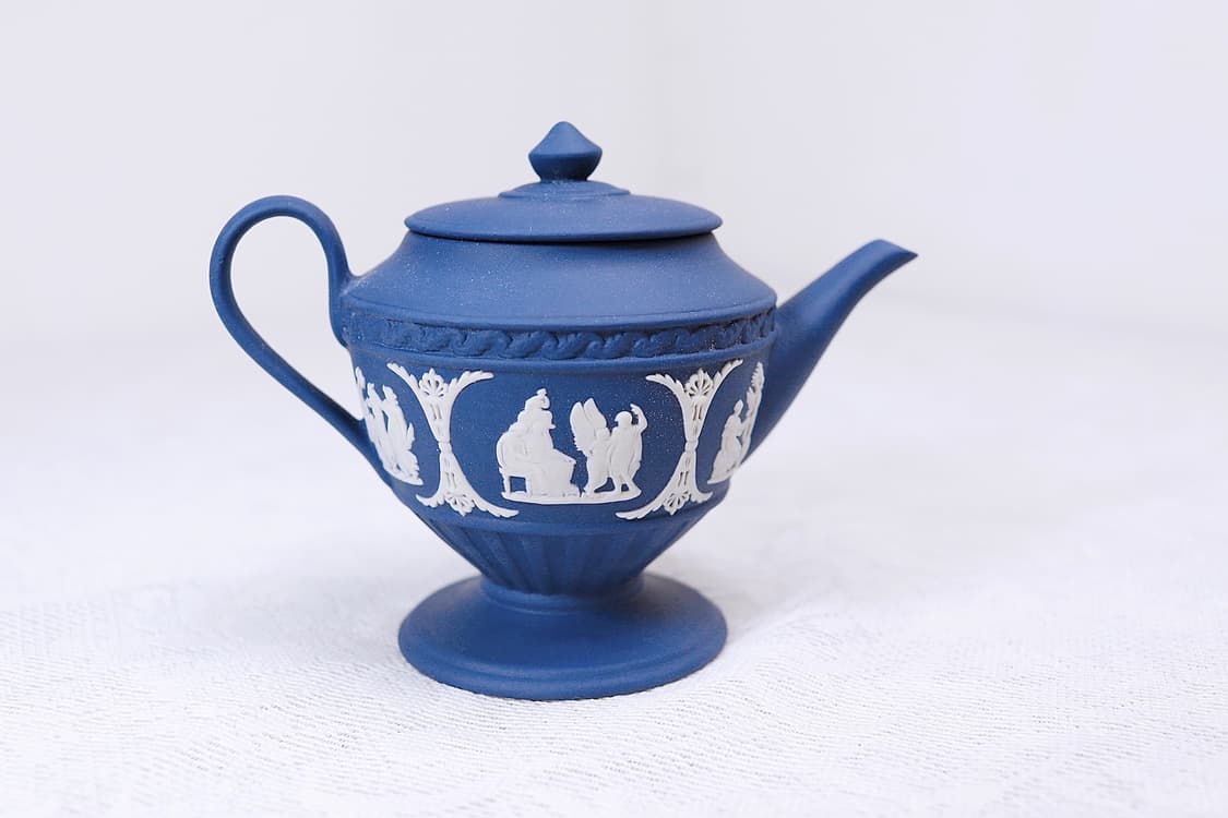 [영국엔틱] (레어)웨지우드 제스퍼웨어 미니 티팟 도자기장식품_ 다크블루 상품이미지3