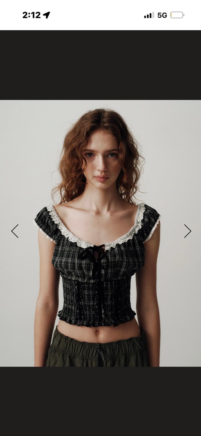 더 바넷 오프숄더 블라우스 Petunia Smocked Blouse 상품이미지3