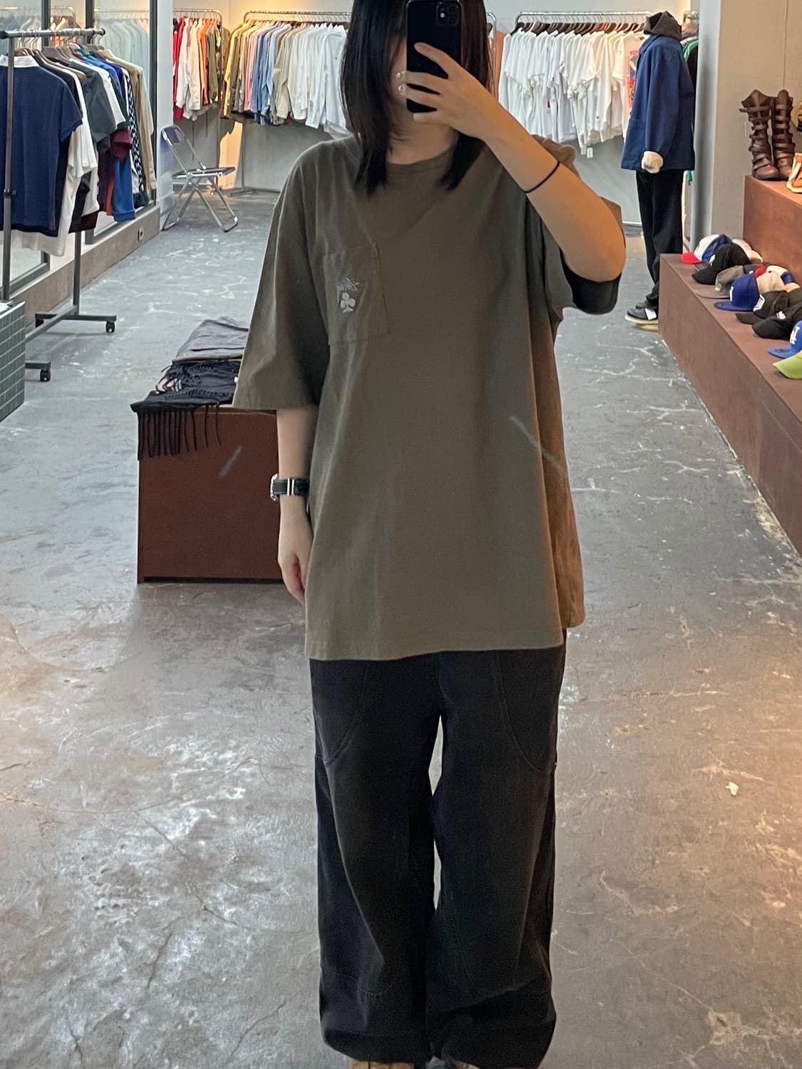 스투시 포켓로고 카키 반팔 H1241 상품이미지1