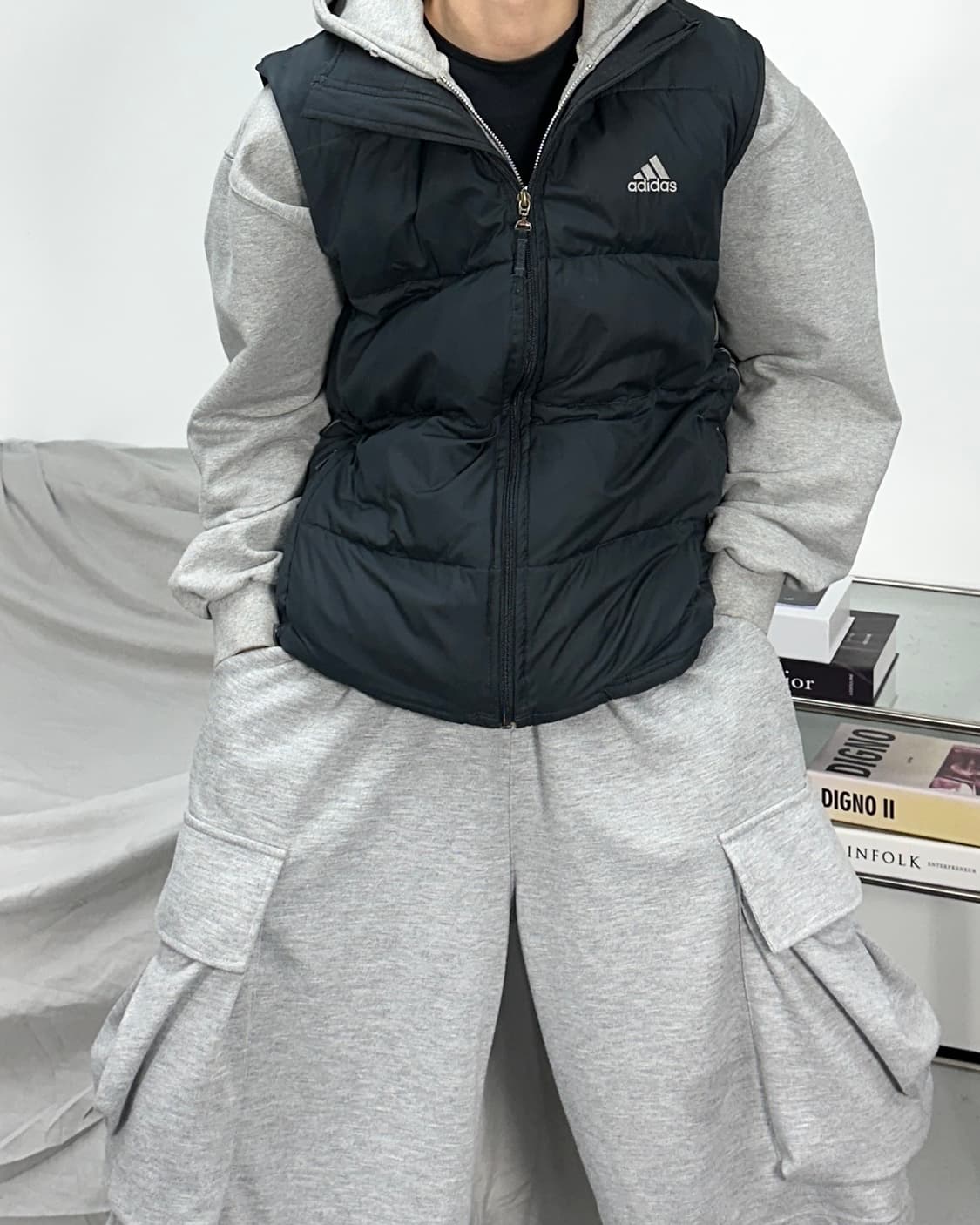 아디다스 블랙 패딩 조끼 L 상품이미지1