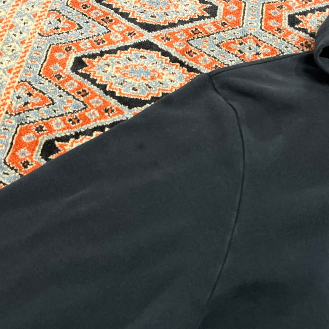 갭 스펠로고 블랙 기모 후드티셔츠 남성XL 상품이미지3