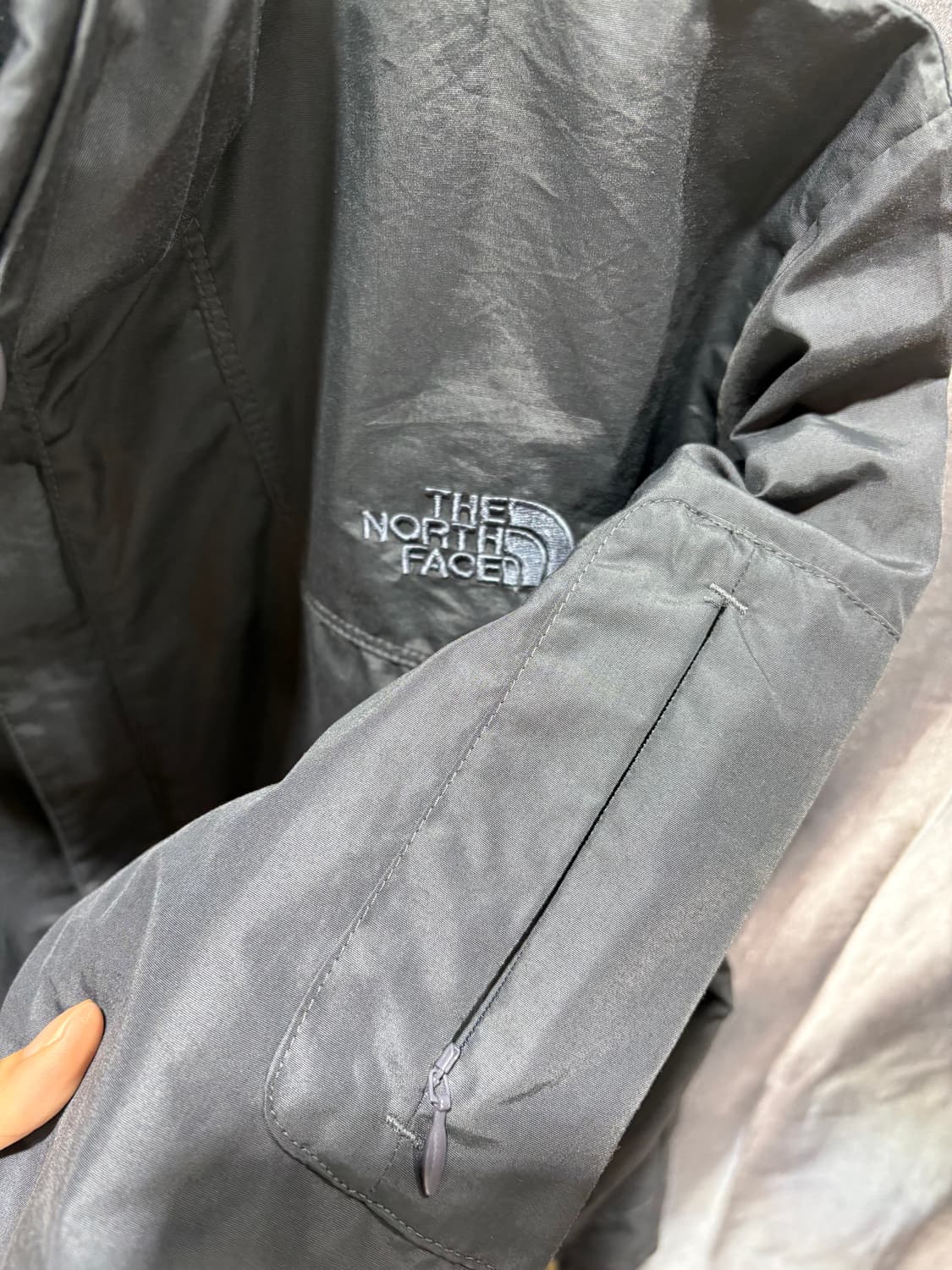 M 노스페이스 히든포켓 다크그레이 바람막이 상품이미지4