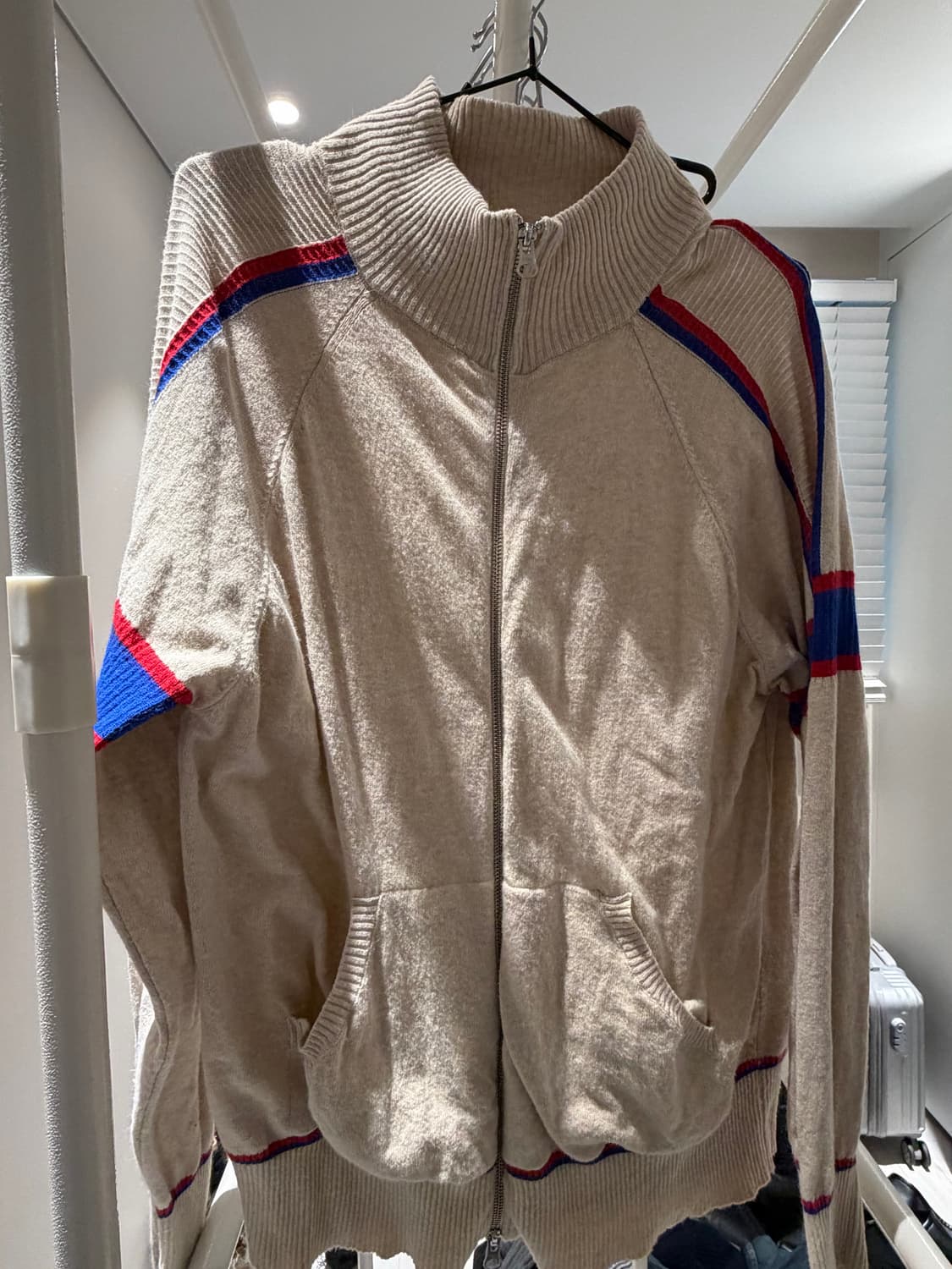 기마구아스 짚업 상품이미지4