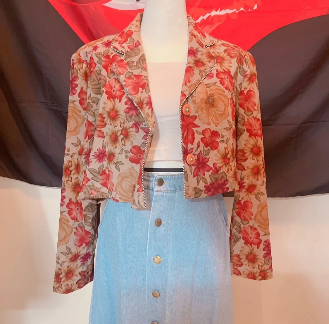 UNIQUE FLOWER FATTERN SHORT JACKET 상품이미지2