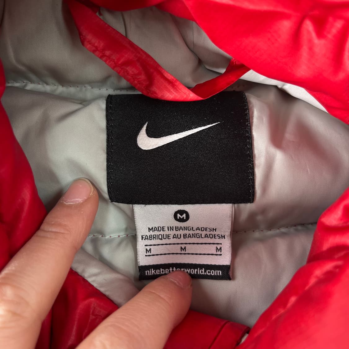 100 나이키 포켓 구스 경량 패딩 상품이미지3