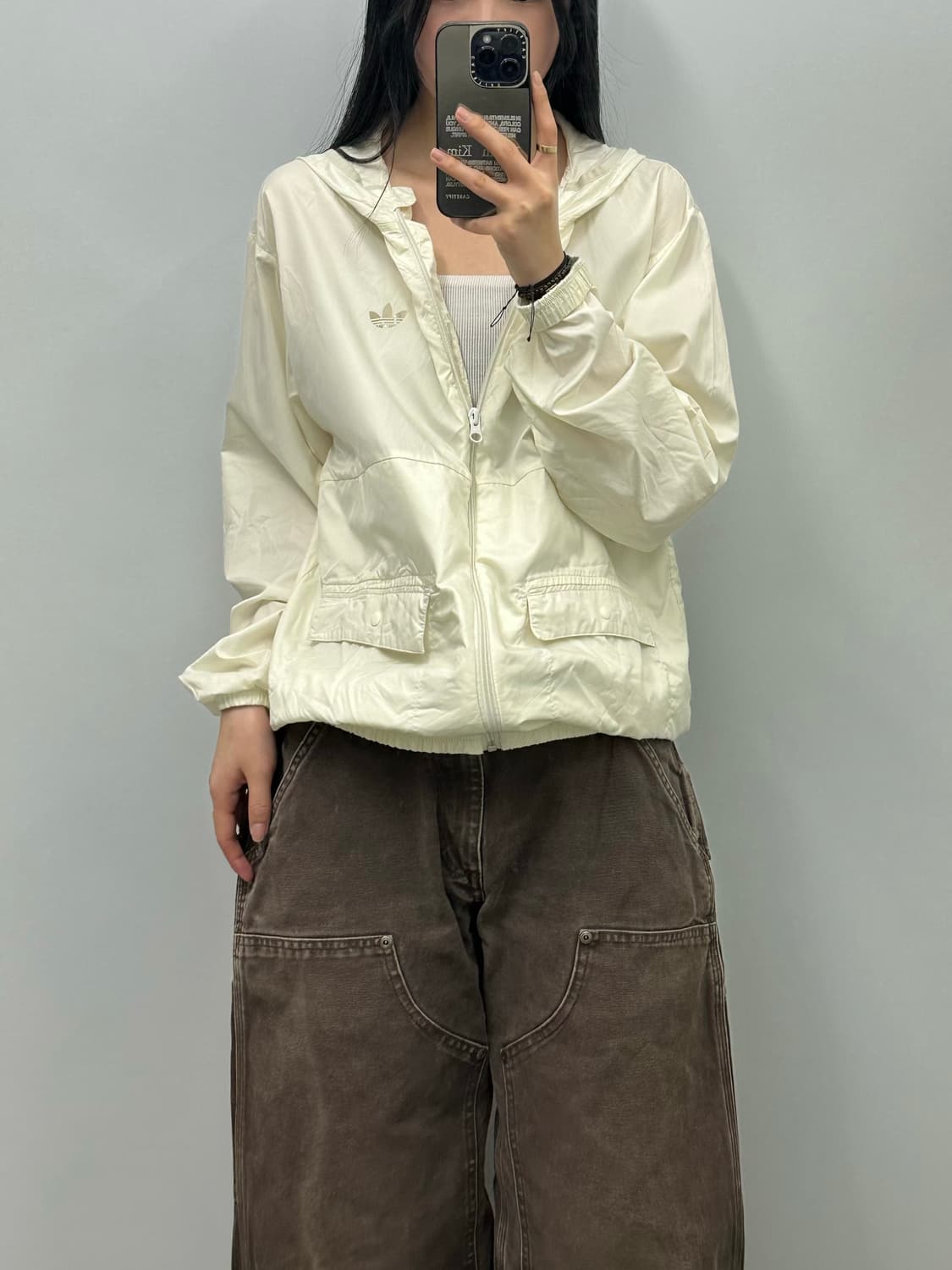 아디다스 아이보리 포켓 바람막이 상품이미지1