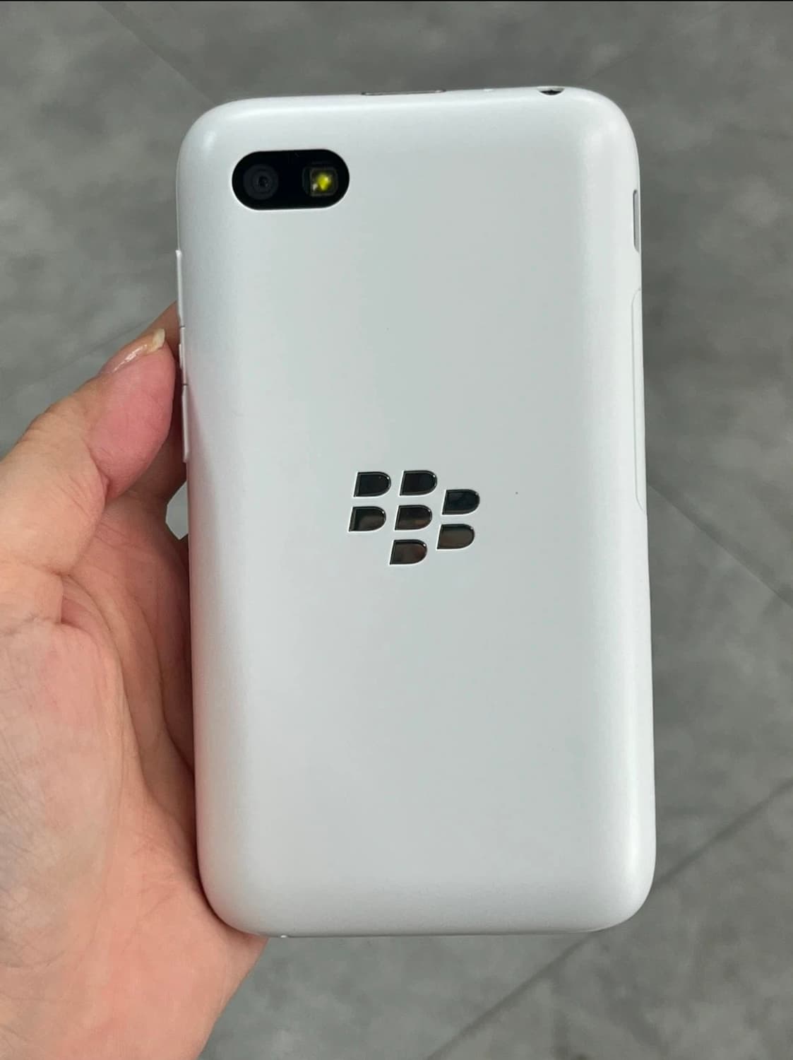 블랙베리 Q5 화이트 S급 상품이미지4