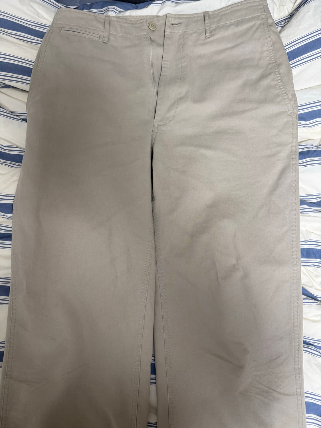 브라운야드 에센셜 치노 스톤 4사이즈 판매합니다. 상품이미지2