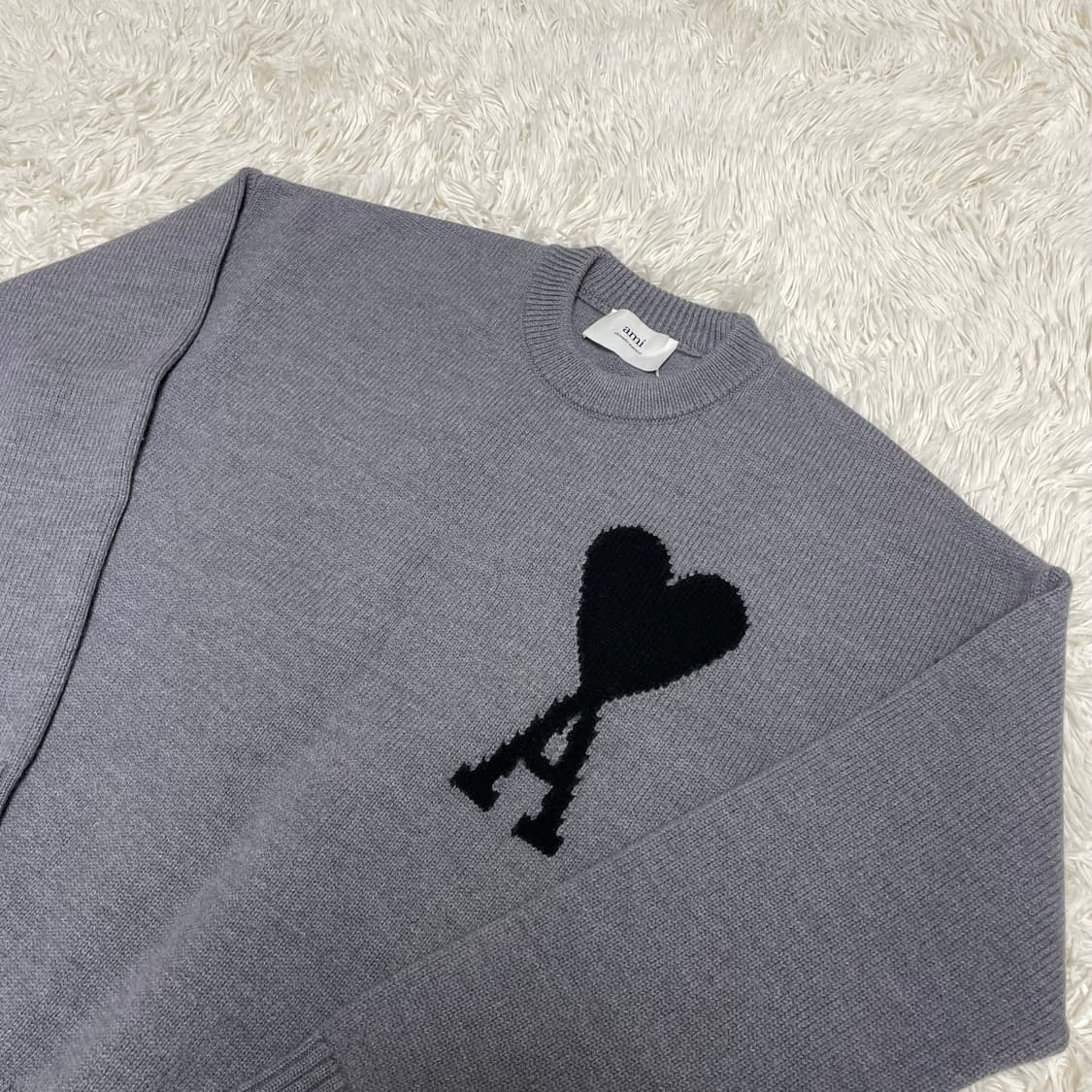 아미 하트 빅로고 니트 상품이미지1