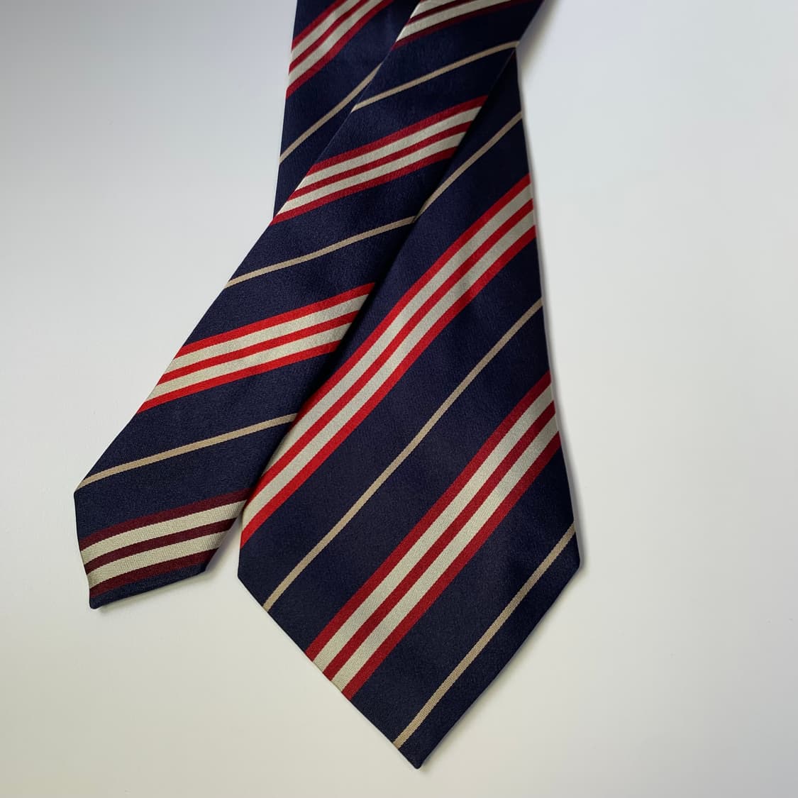 버버리(BURBERRY) 신형 스트라이프 명품넥타이 100실크 이태리 상품이미지4