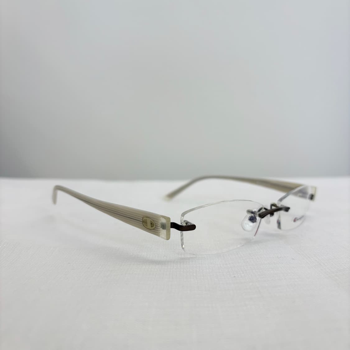 CHAMPION 챔피온 스퀘어 빈티지 무테 상품이미지3