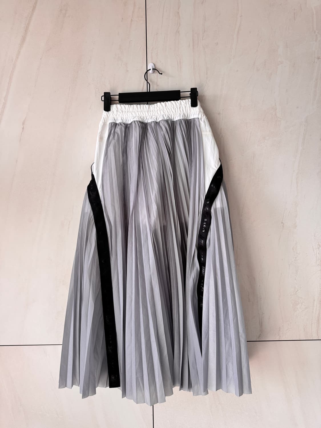 새상품 나이키 x 사카이 플리츠 스커트 XS(44,55사이즈 가능) 상품이미지4