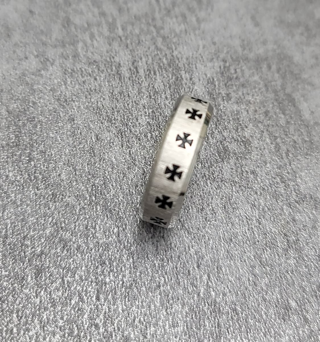 Black Cross Ring 상품이미지3