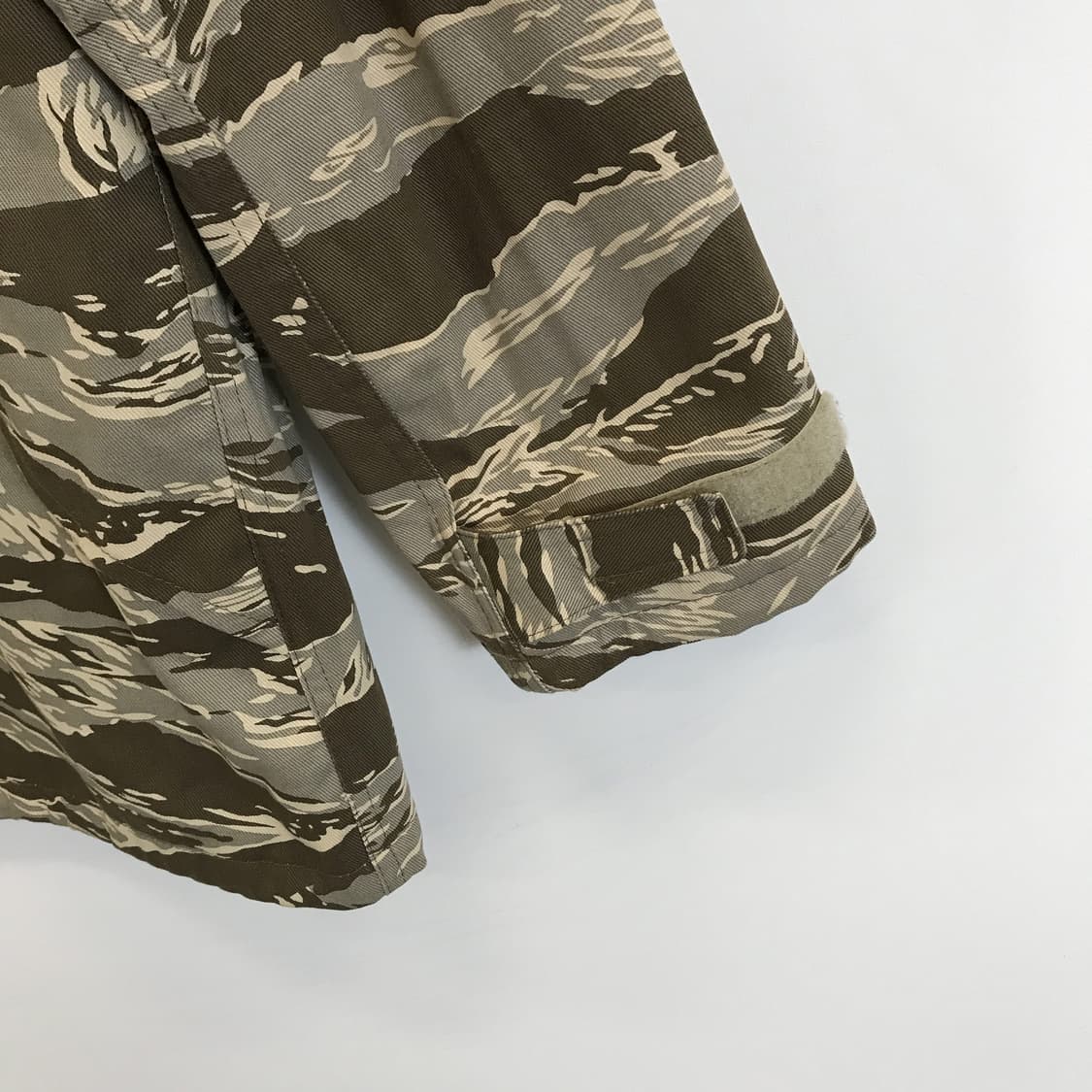 누드본즈 타이거카모 후드자켓 [M] 상품이미지3