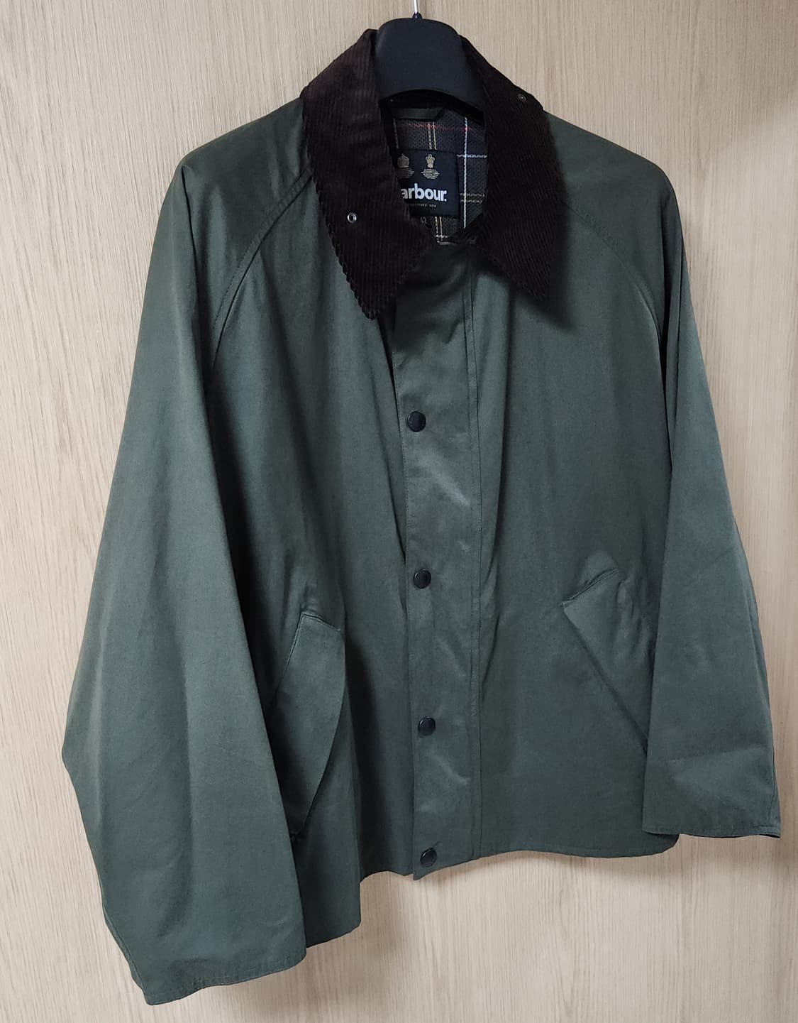 (착샷) 바버 트랜스포트 논왁스 세이지 barbour 상품이미지2