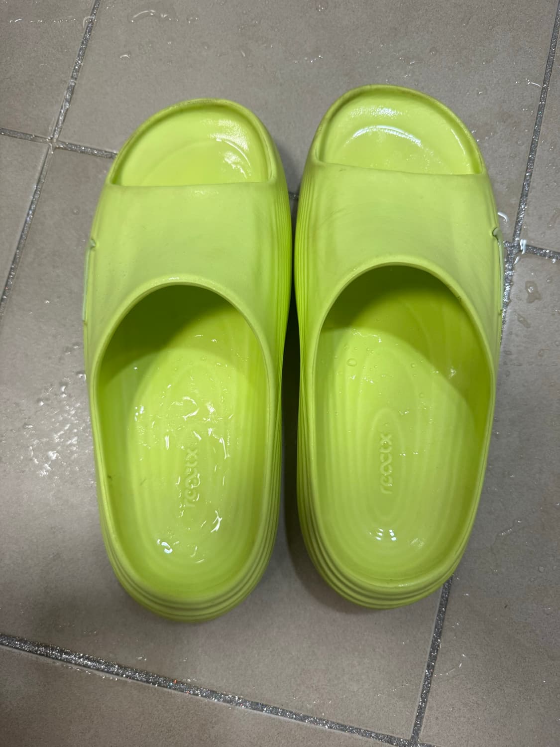 나이키 슬리퍼 상품이미지2