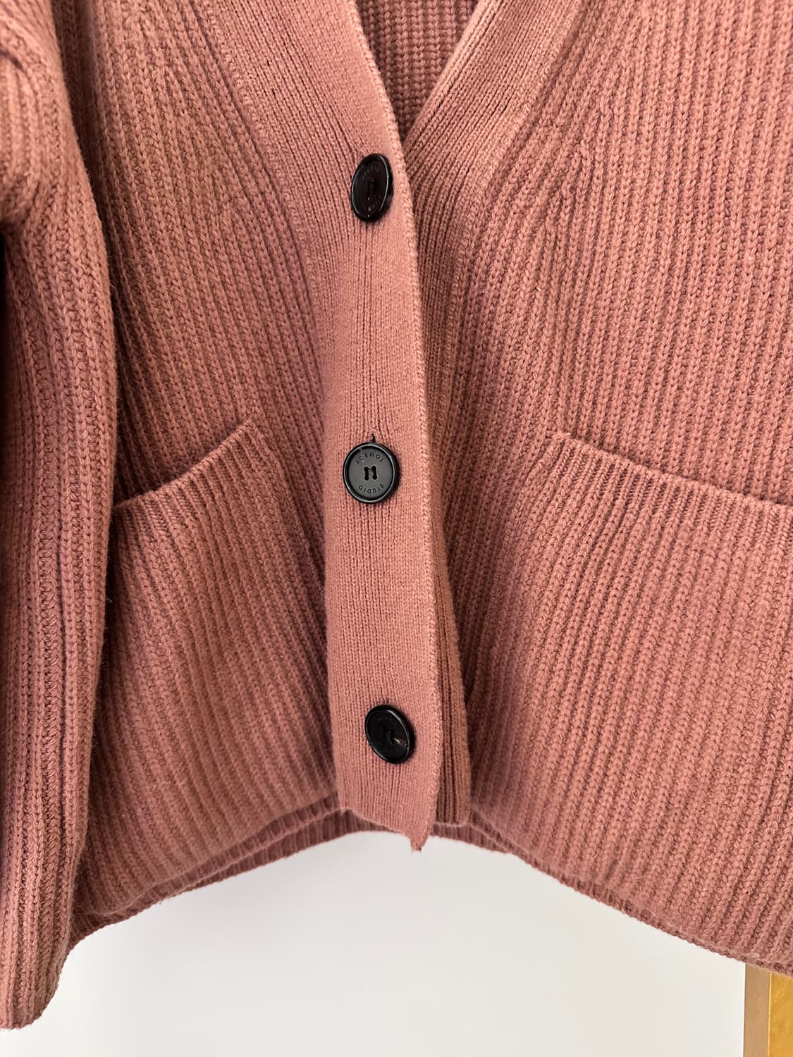 스튜디오 톰보이 울 가디건 상품이미지2