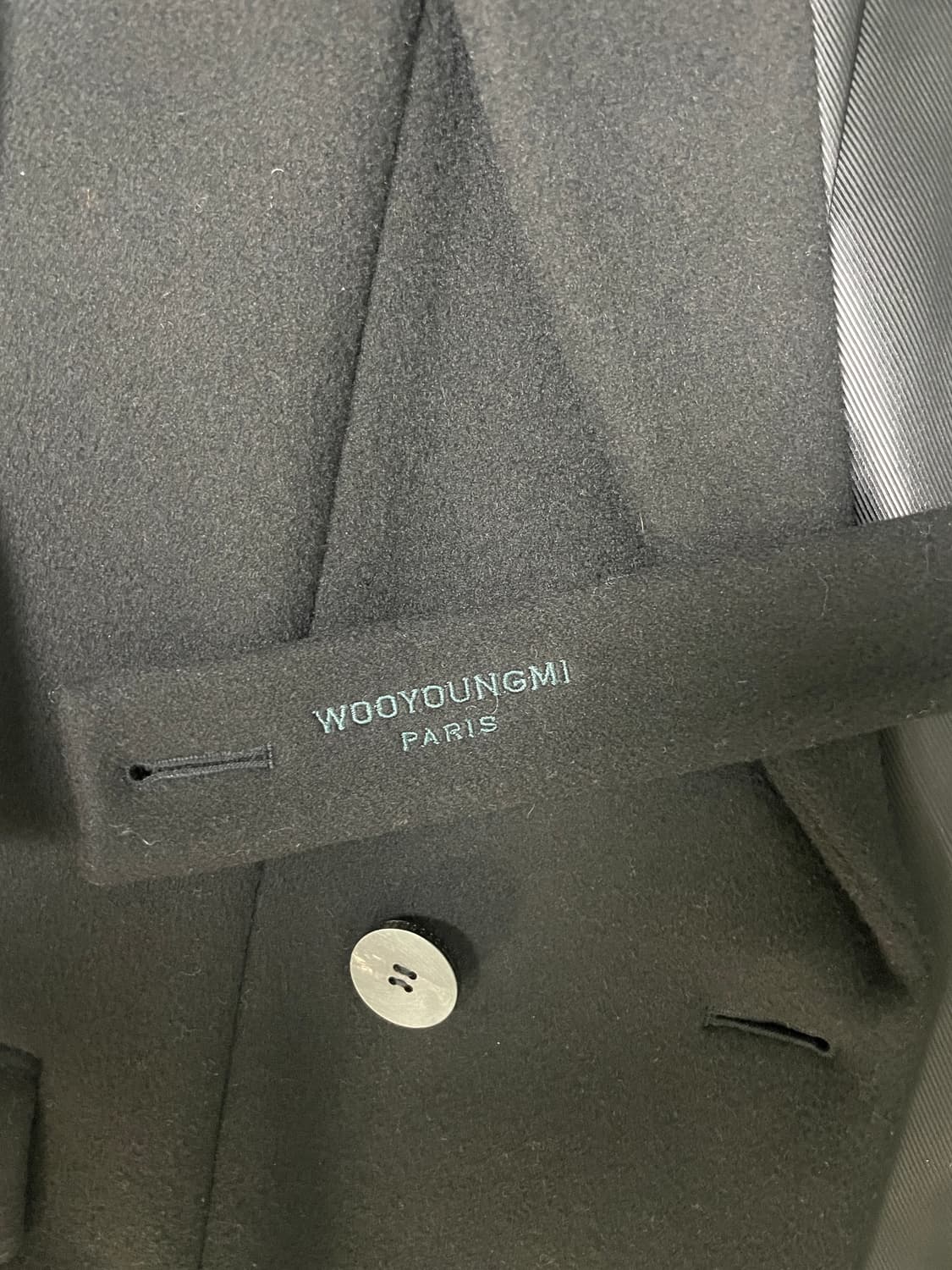 우영미 20fw 로브코트 블랙 상품이미지6