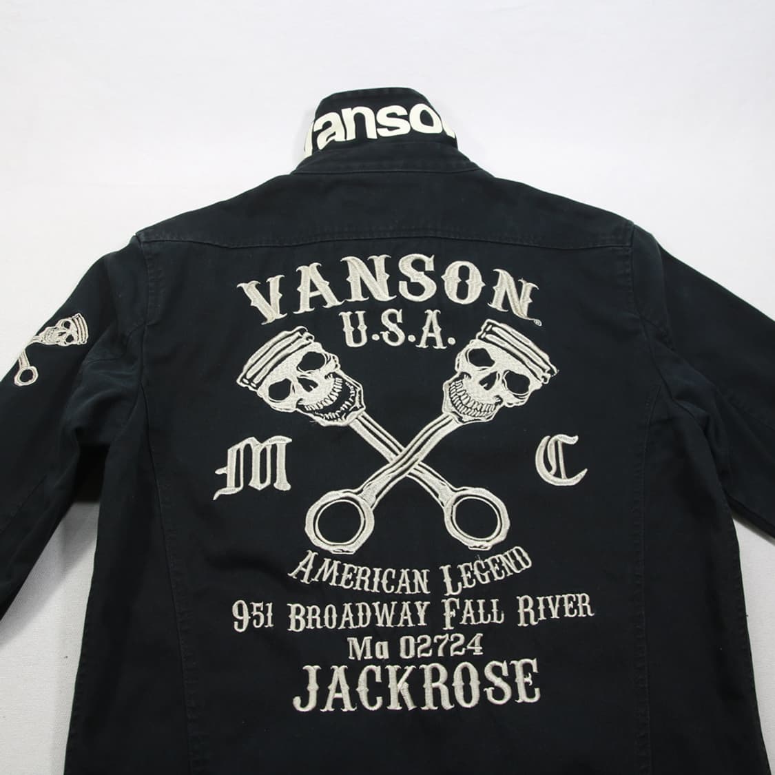 (착용컷) vanson x JACKROSE 스컬 자수 점프 수트 (3) 상품이미지9