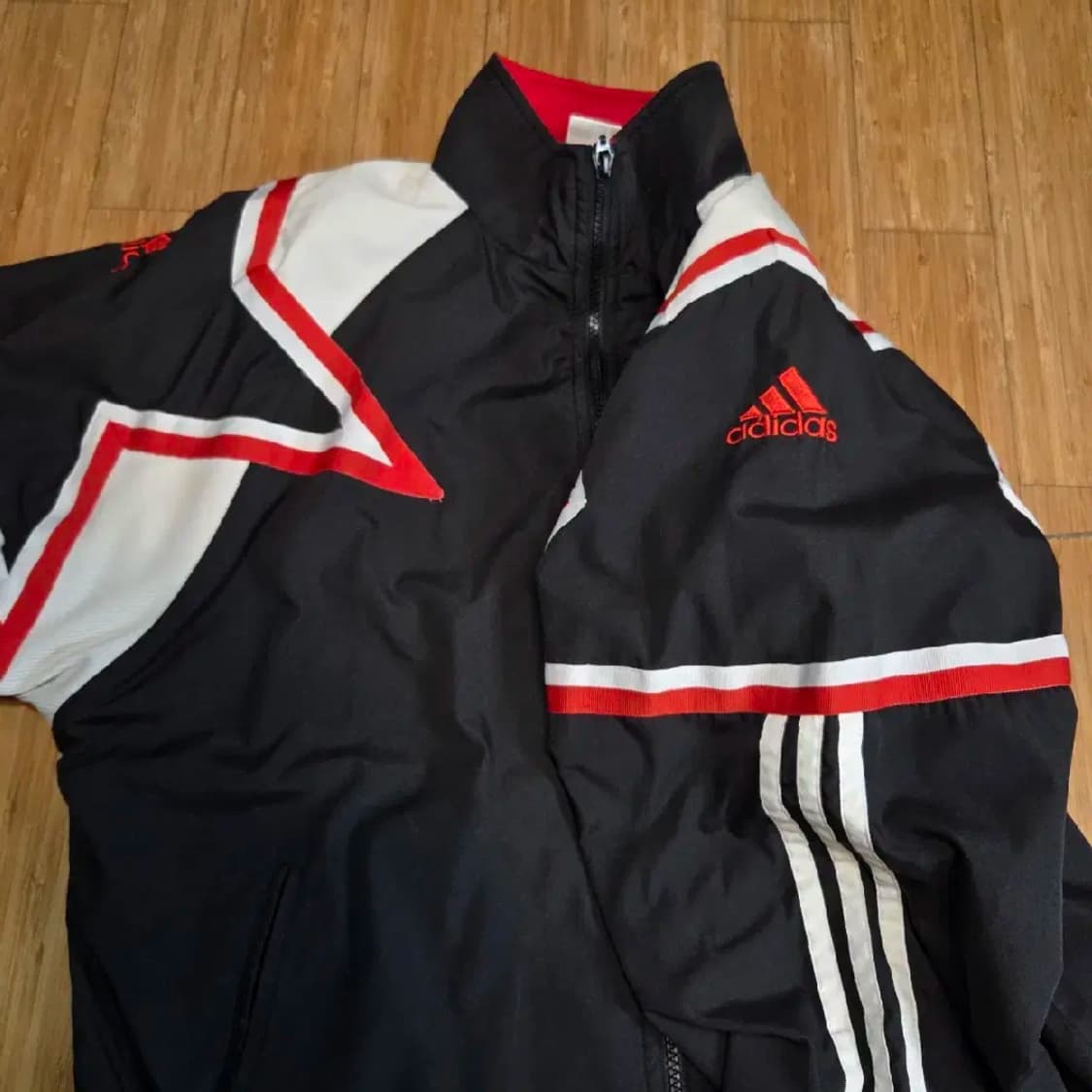 올드스쿨 00s 아디다스 삼각로고 패턴 바람막이 자켓 (실XL) 상품이미지2
