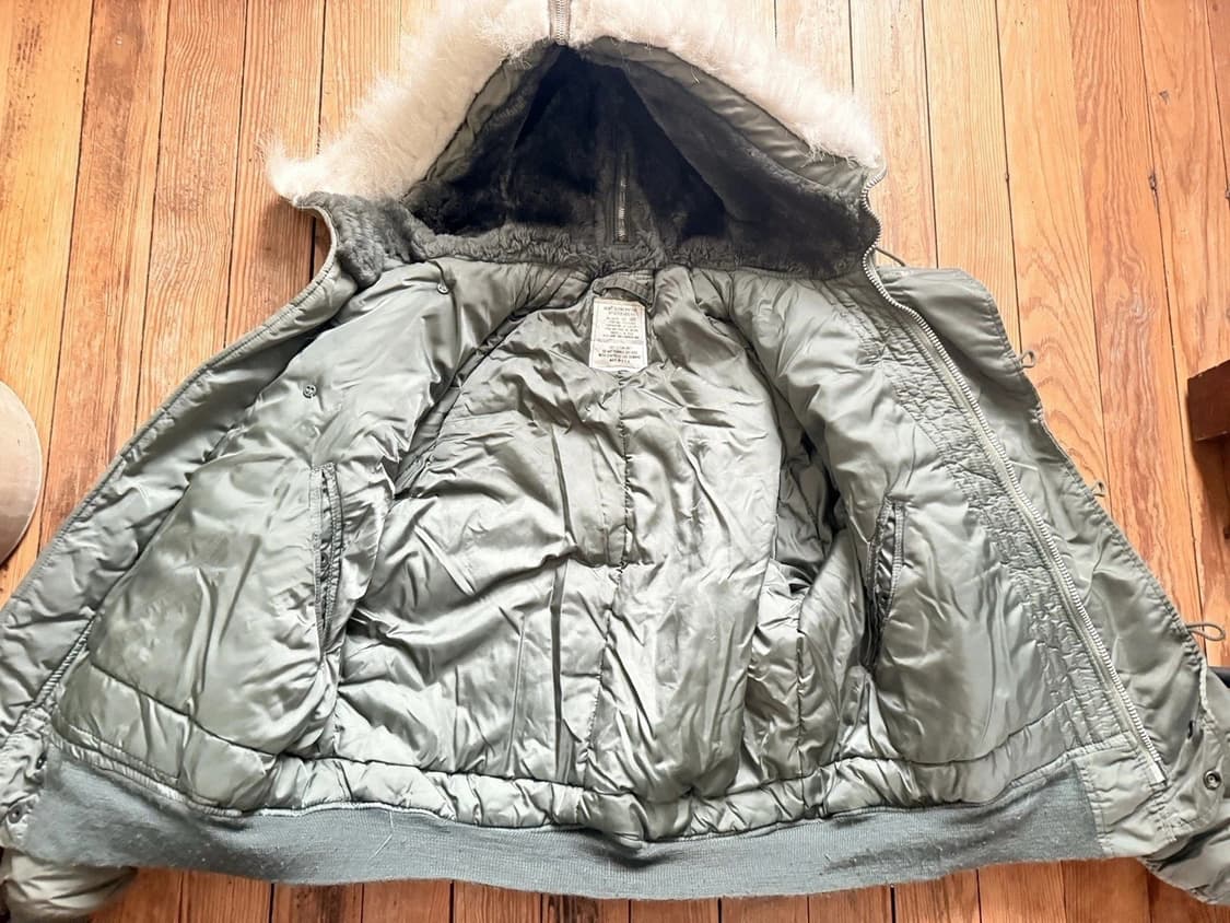 70s 미공군 납품용 알파 인더스트리 N-2B 자켓 세이지 상품이미지2