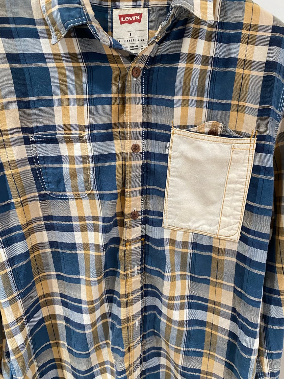 리바이스 화이트탭 셔츠 상품이미지5