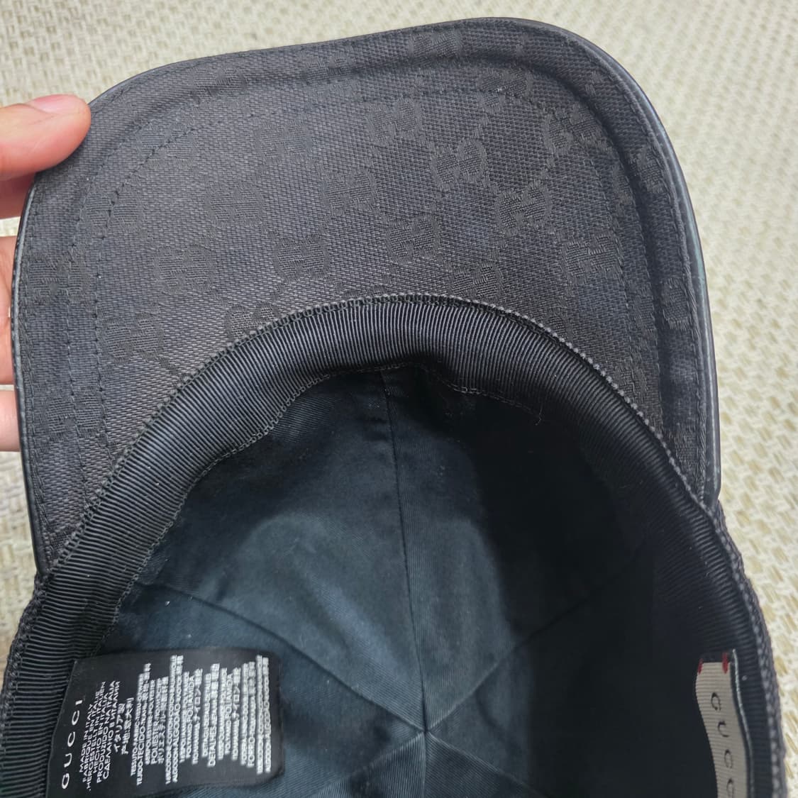 정품) 구찌 GG패턴 블랙 볼캡 모자 L 상품이미지5