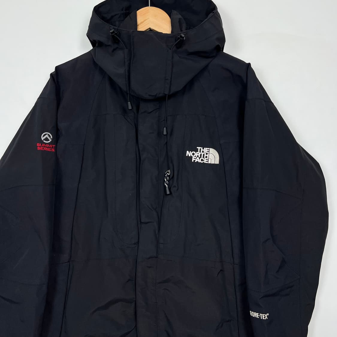 TnF 노스페이스 써밋시리즈 고어텍스 후드 바람막이 상품이미지2