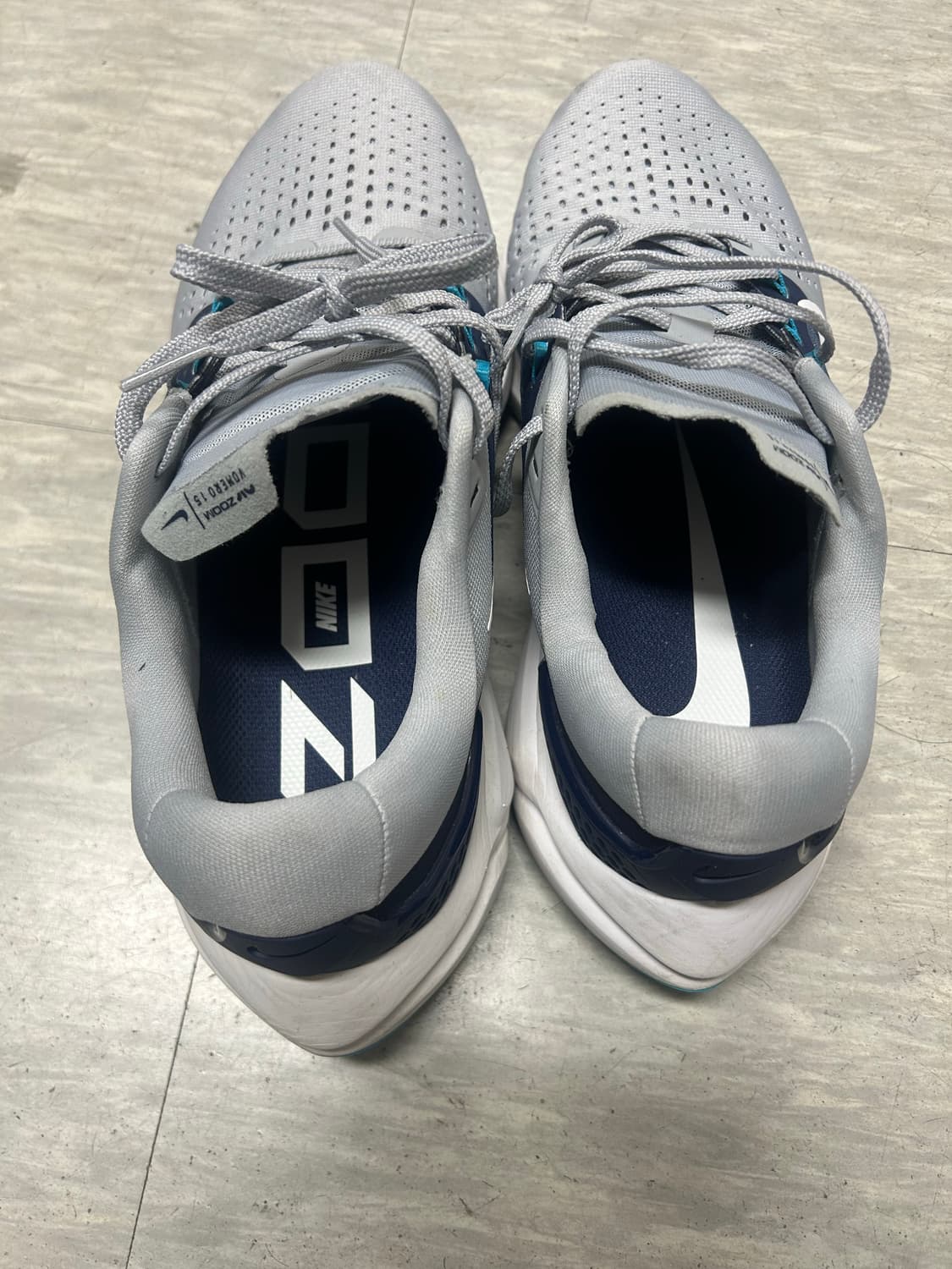 나이키 줌 보메로 15 남성 런닝화 275 상품이미지4