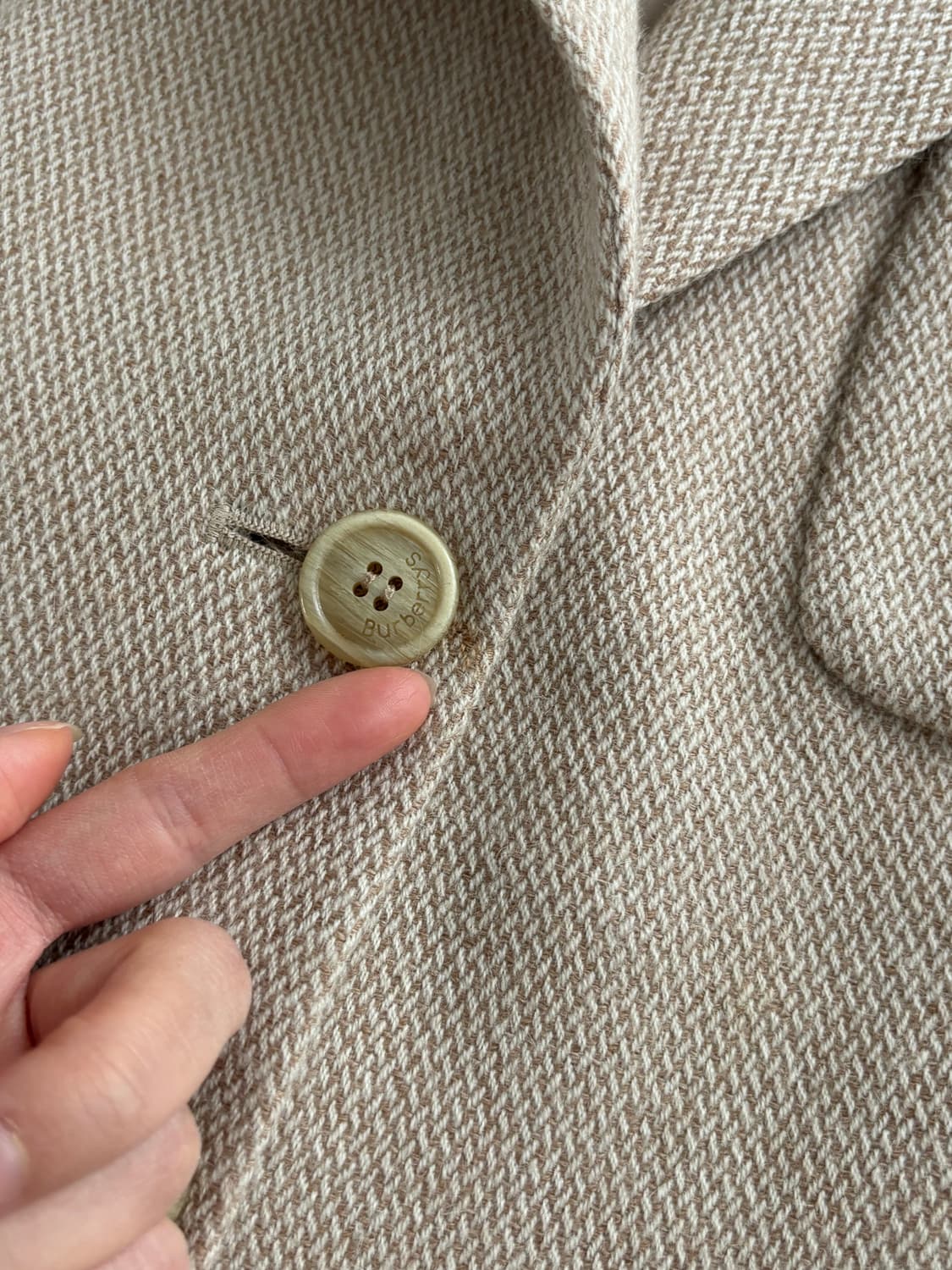 Burberry 버버리 연베이지 자수로고 블레이저 상품이미지8