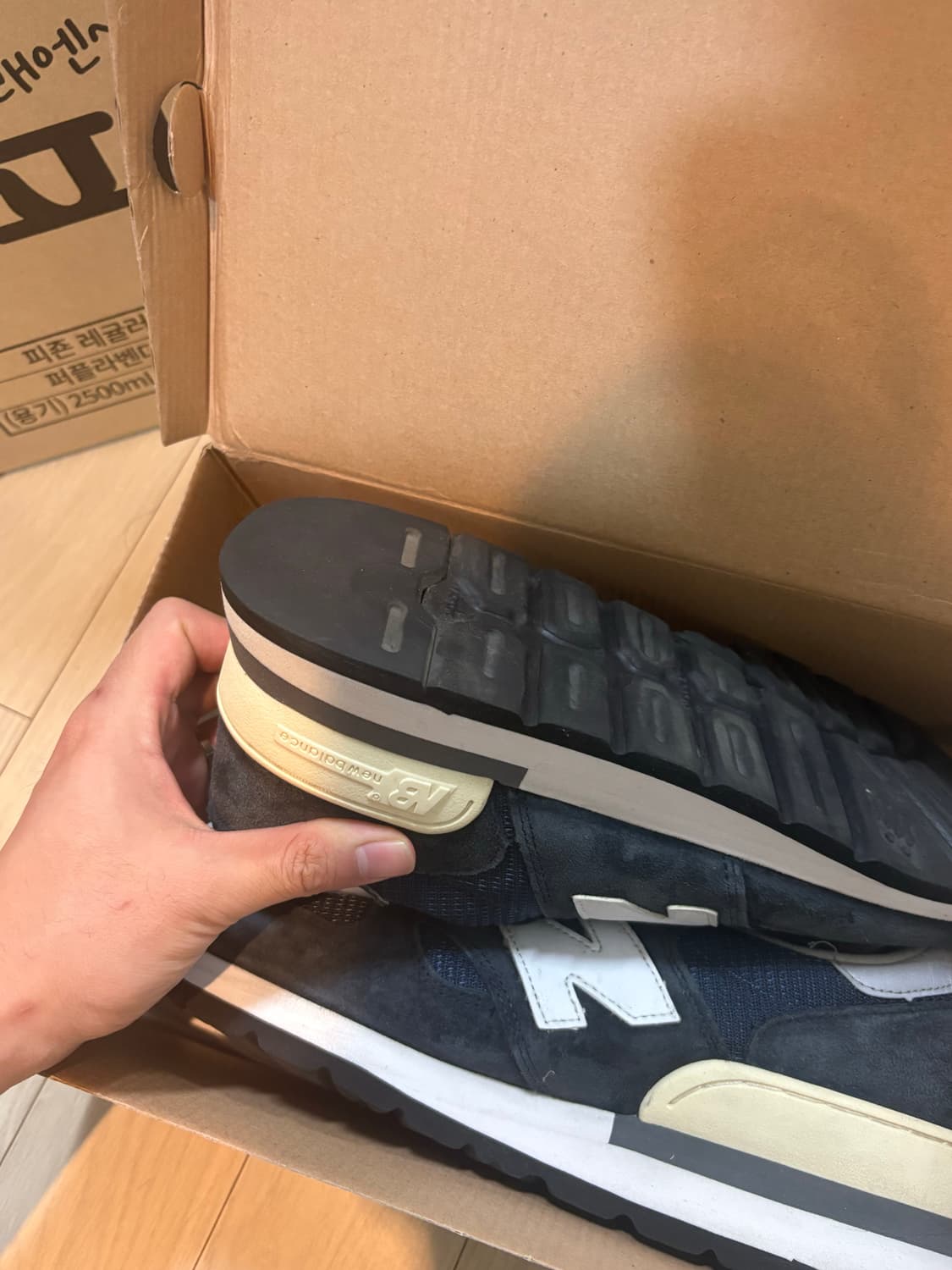 뉴발란스 990v1 메이드 인 USA 네이비 280 상품이미지4