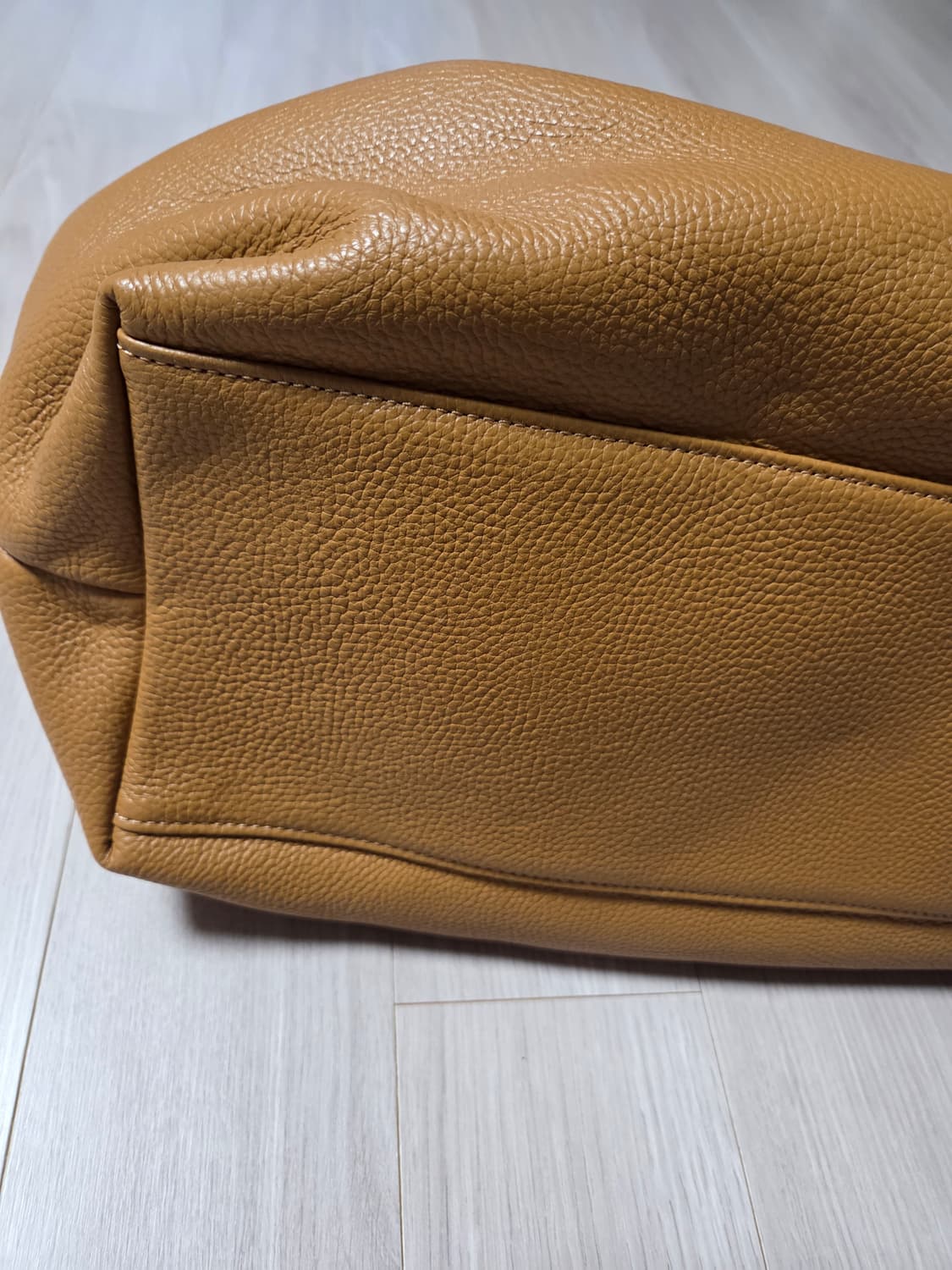 소가죽 토트백 상품이미지4