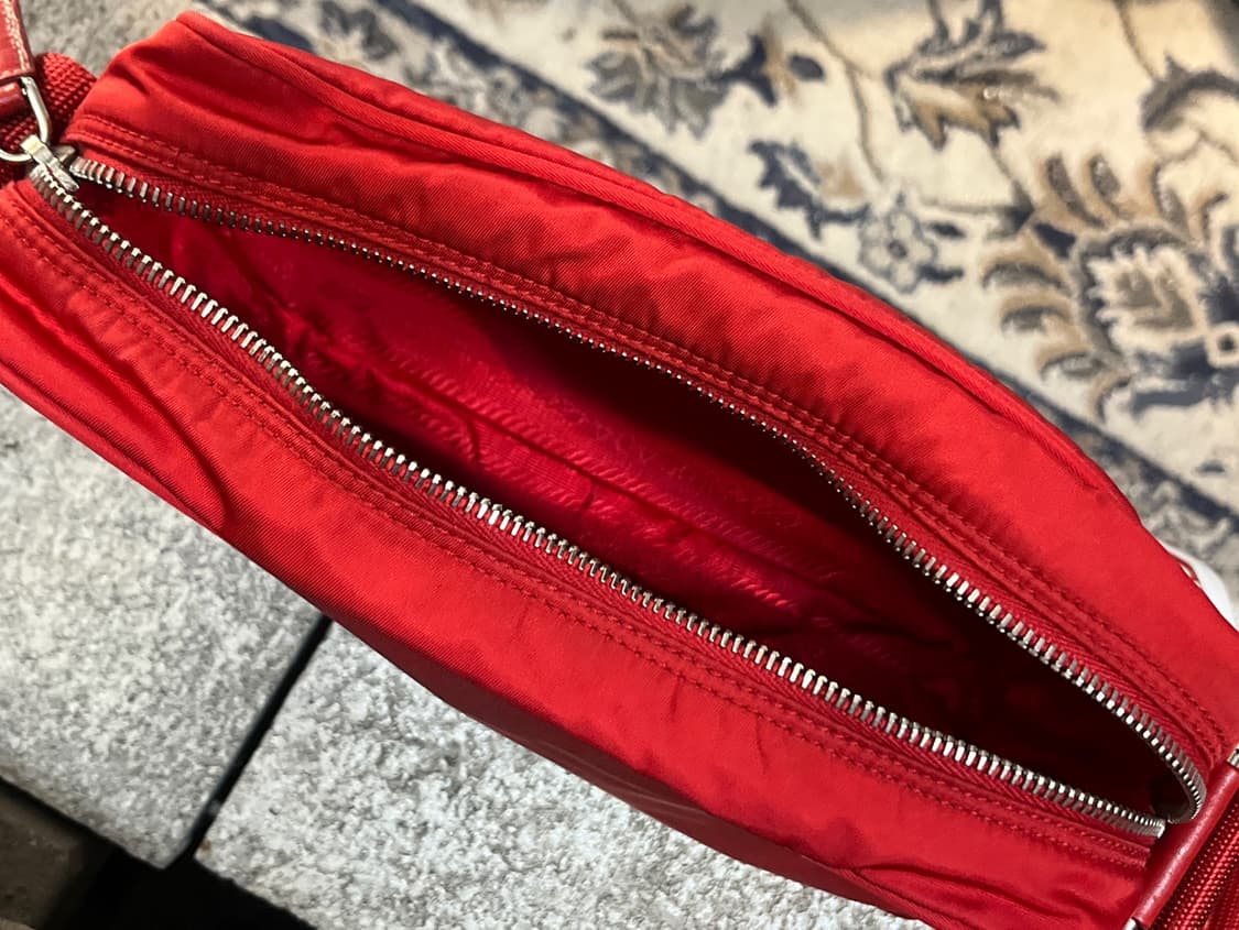 프라다 나일론 미니 크로스 백 상품이미지8