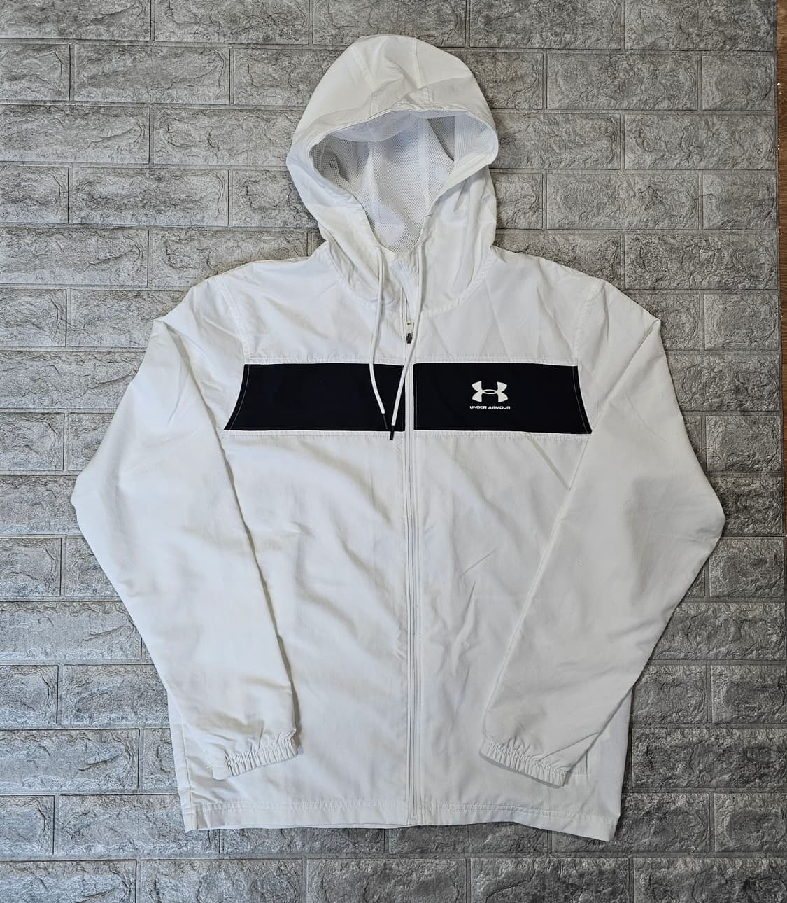 언더아머 바람막이 XL 상품이미지1