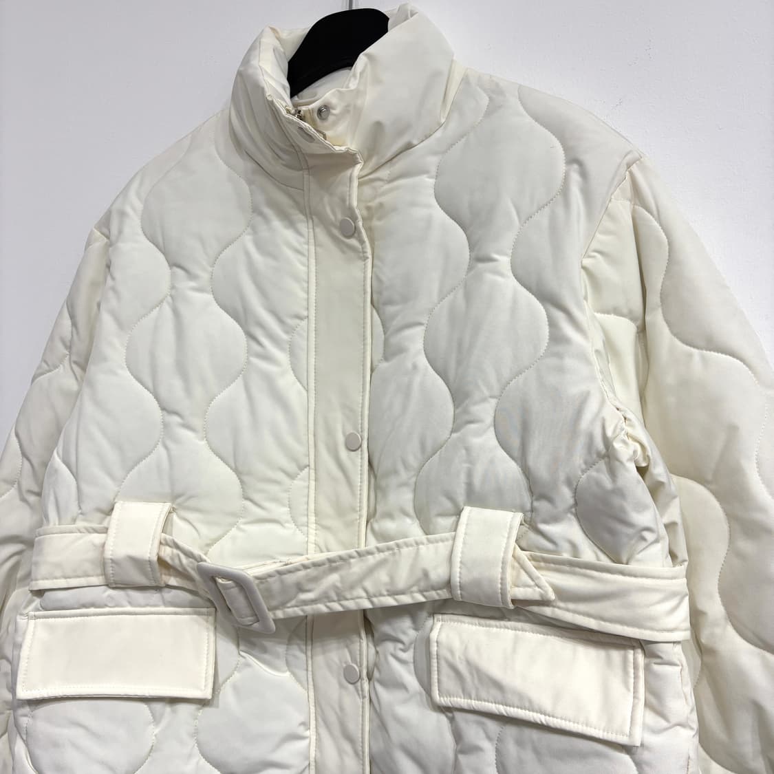 [새상품] 퀄팅 깔깔이 벨트 경량패딩자켓 상품이미지2