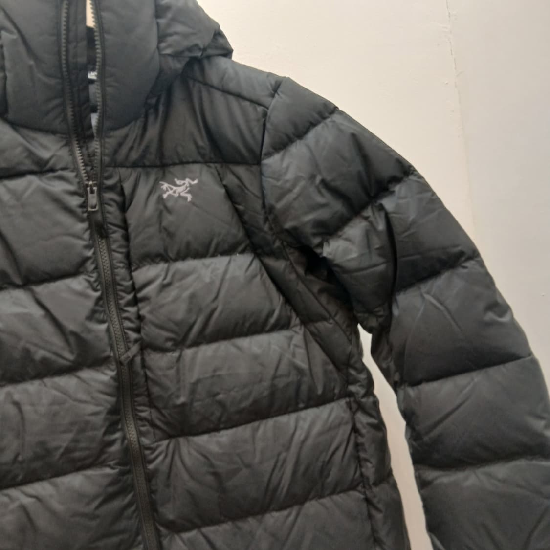 아크테릭스 정품 쏘륨 X롱 파카  블랙 상품이미지2