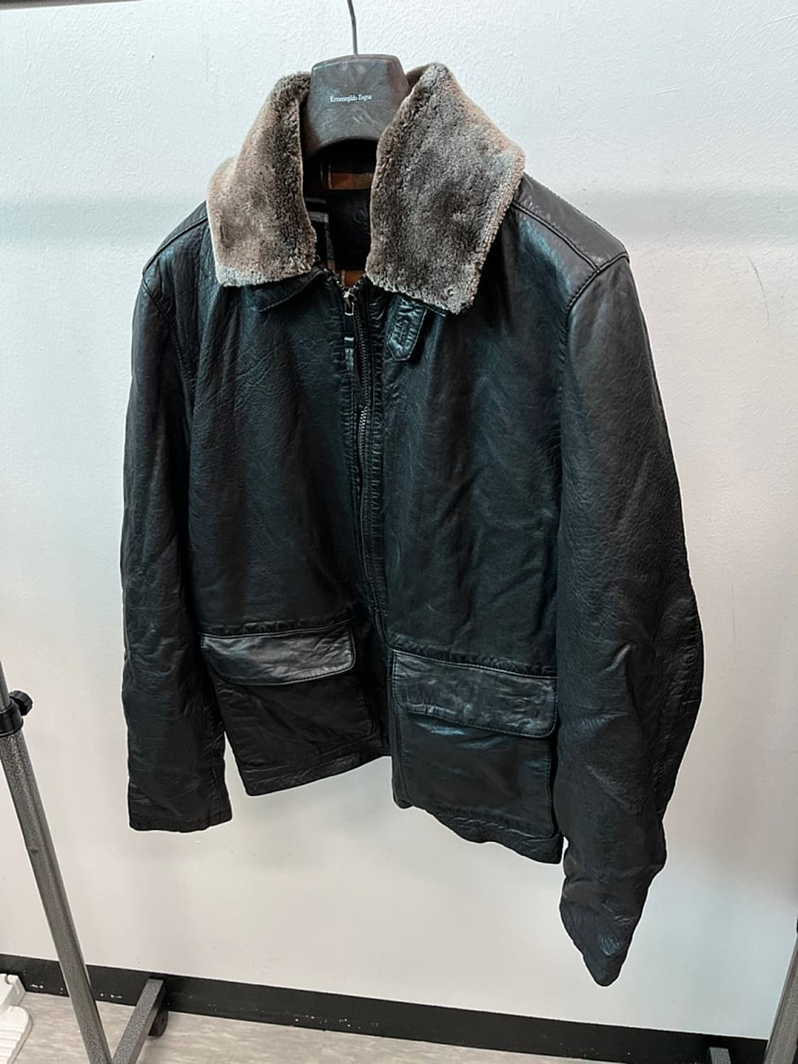 110) 빠니깔레 퍼칼라 가죽자켓  상품이미지1