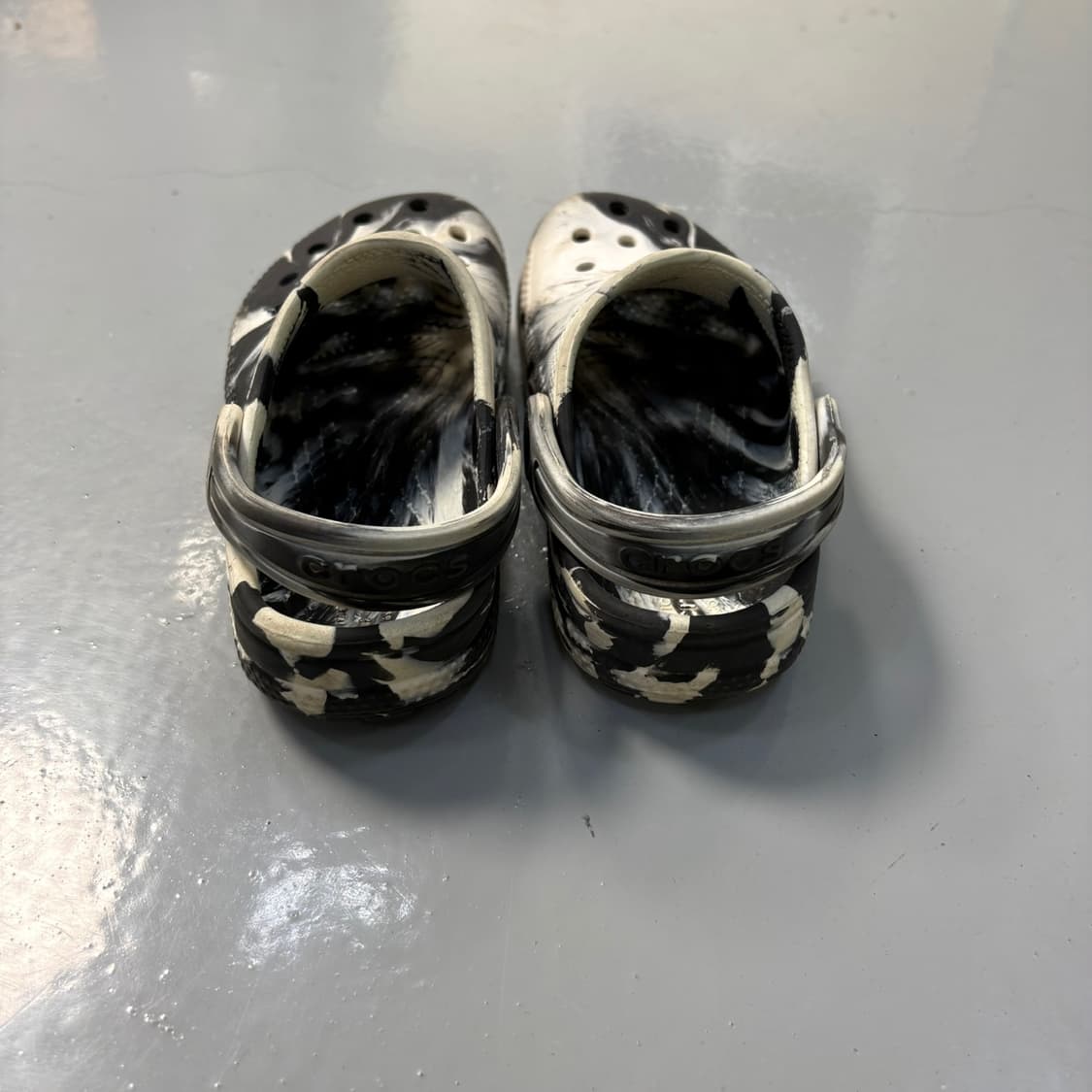 9 크록스 키즈 클래식 마블 슬리퍼 0406J 상품이미지4