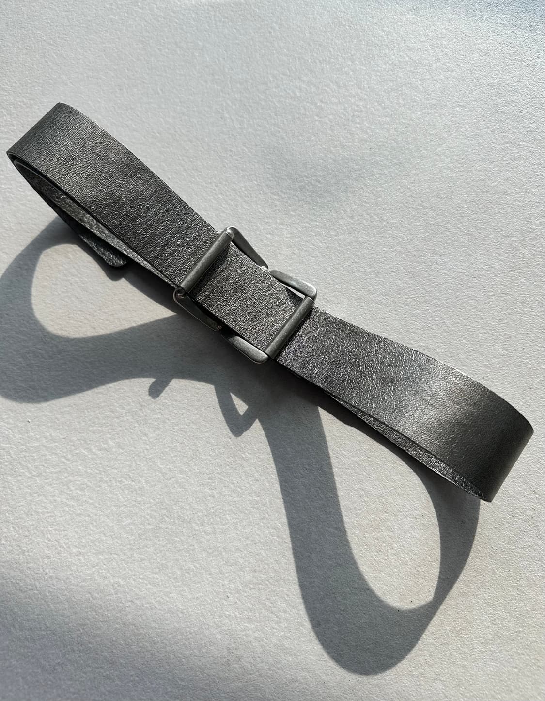 앤드뮐미스터 실버 크랙 레더 벨트 상품이미지3
