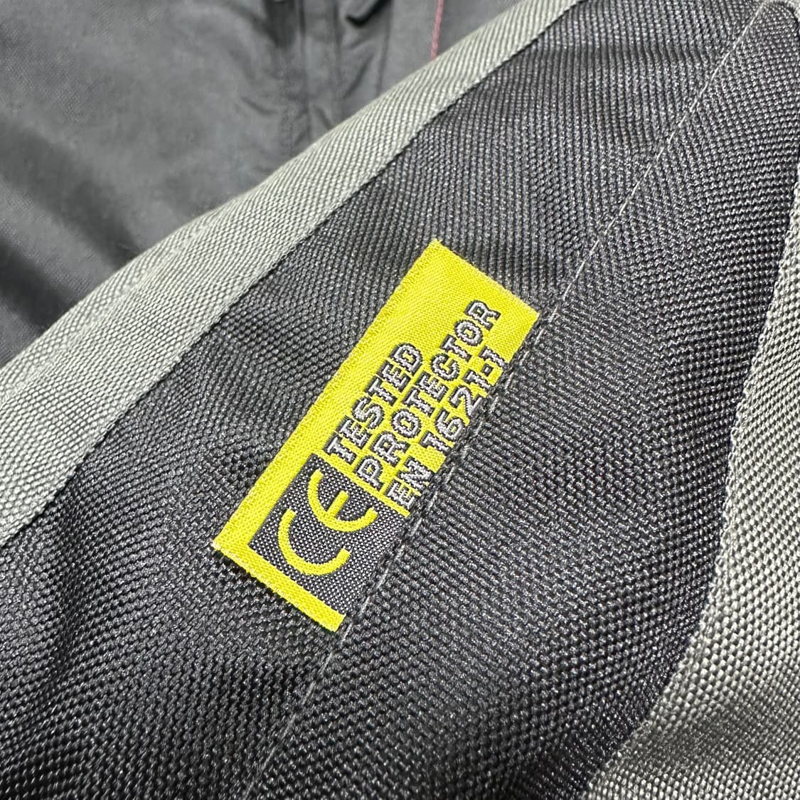 ✨ (보호대있음) 코미네 모터 사이클 바이커 자켓 (내피분실) 상품이미지5