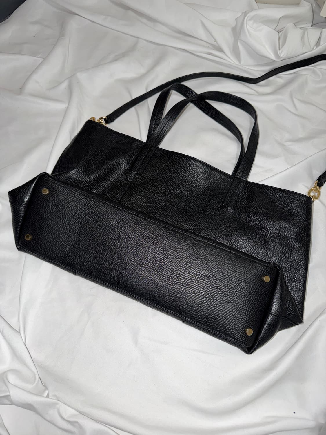 바나나리퍼블릭 레더 도트백 상품이미지6