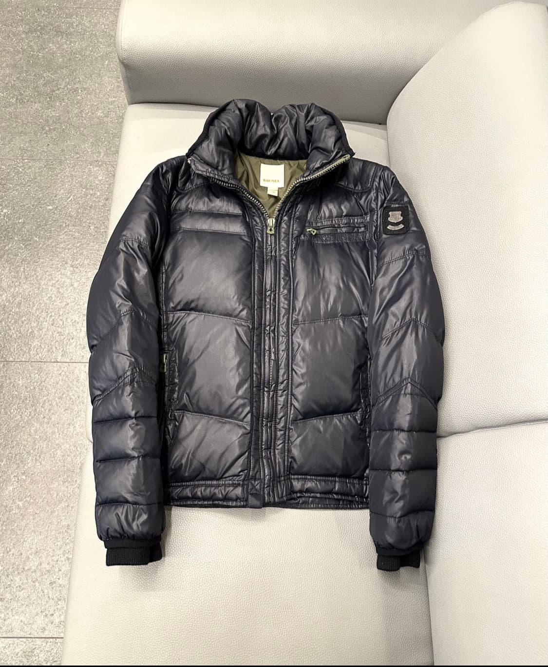 Diesel 디젤 로고 나일론 다운 패딩 상품이미지1