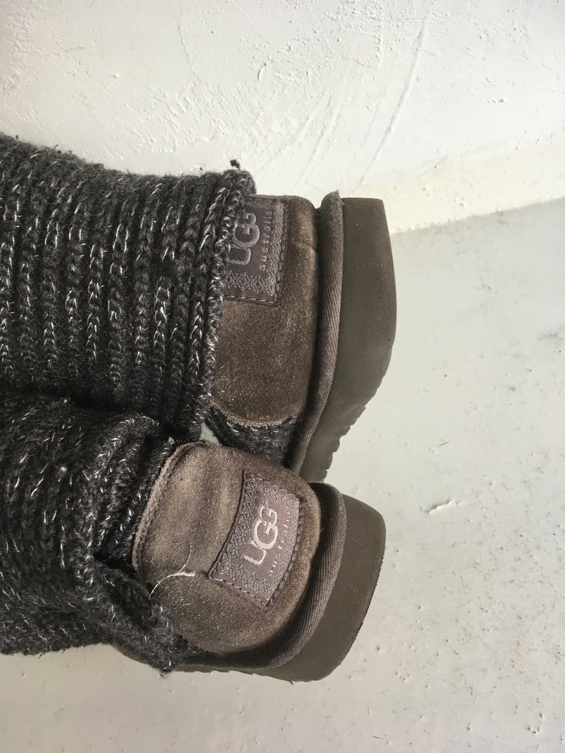 Ugg cardy boots charcoal 상품이미지5