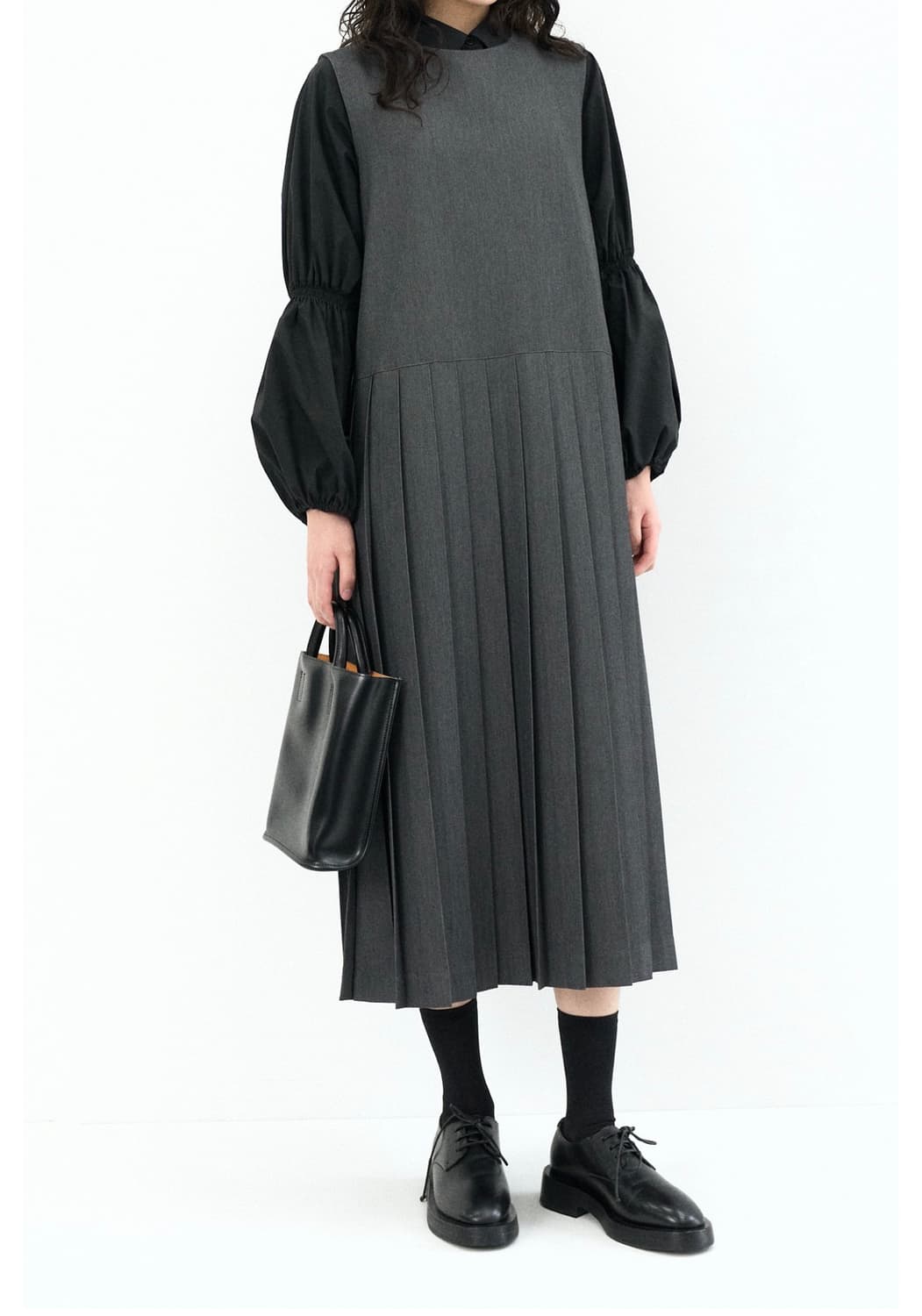 고드나트 리본 플리츠 원피스 상품이미지1