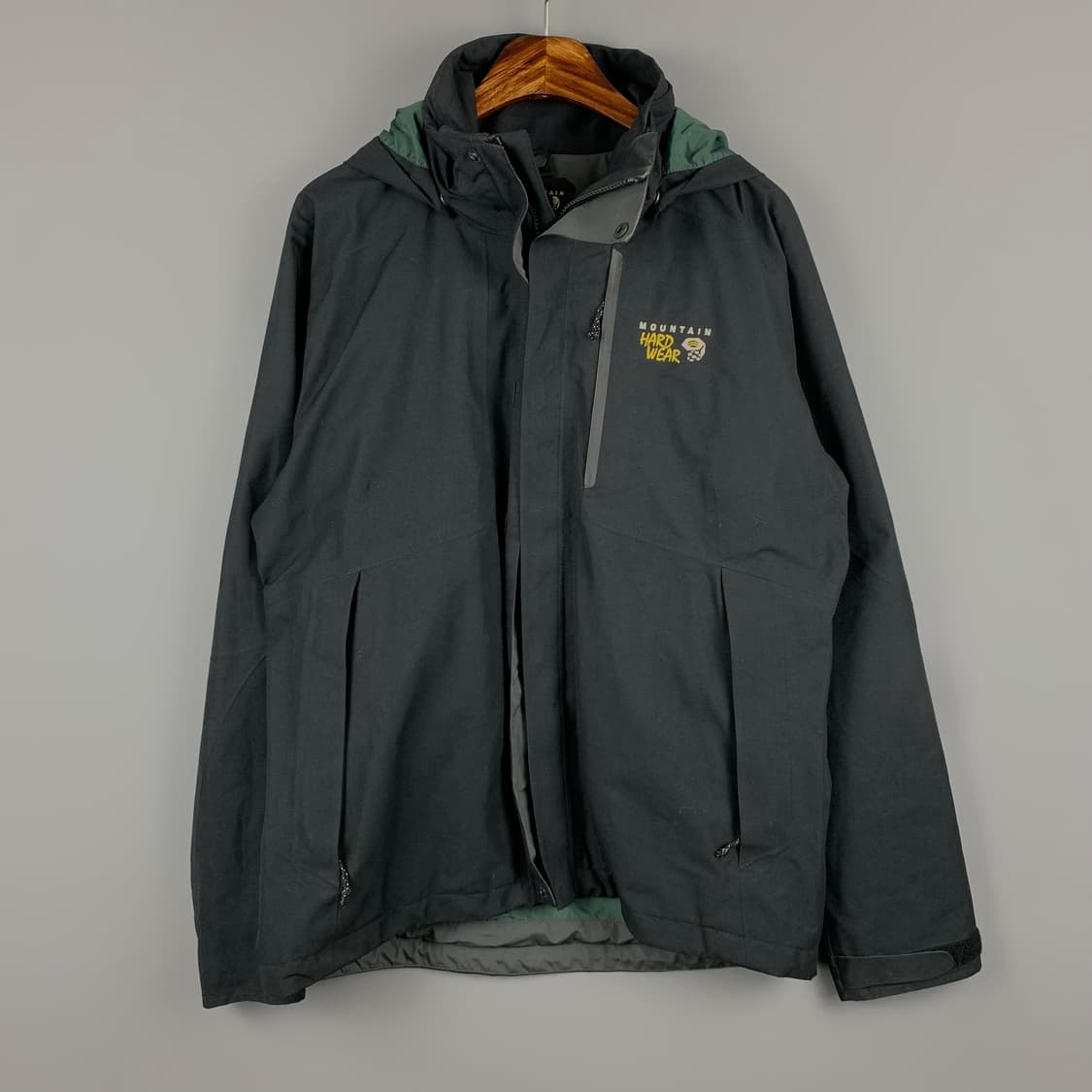 마운틴 하드웨어 고어텍스 블랙 바람막이 자켓 상품이미지2