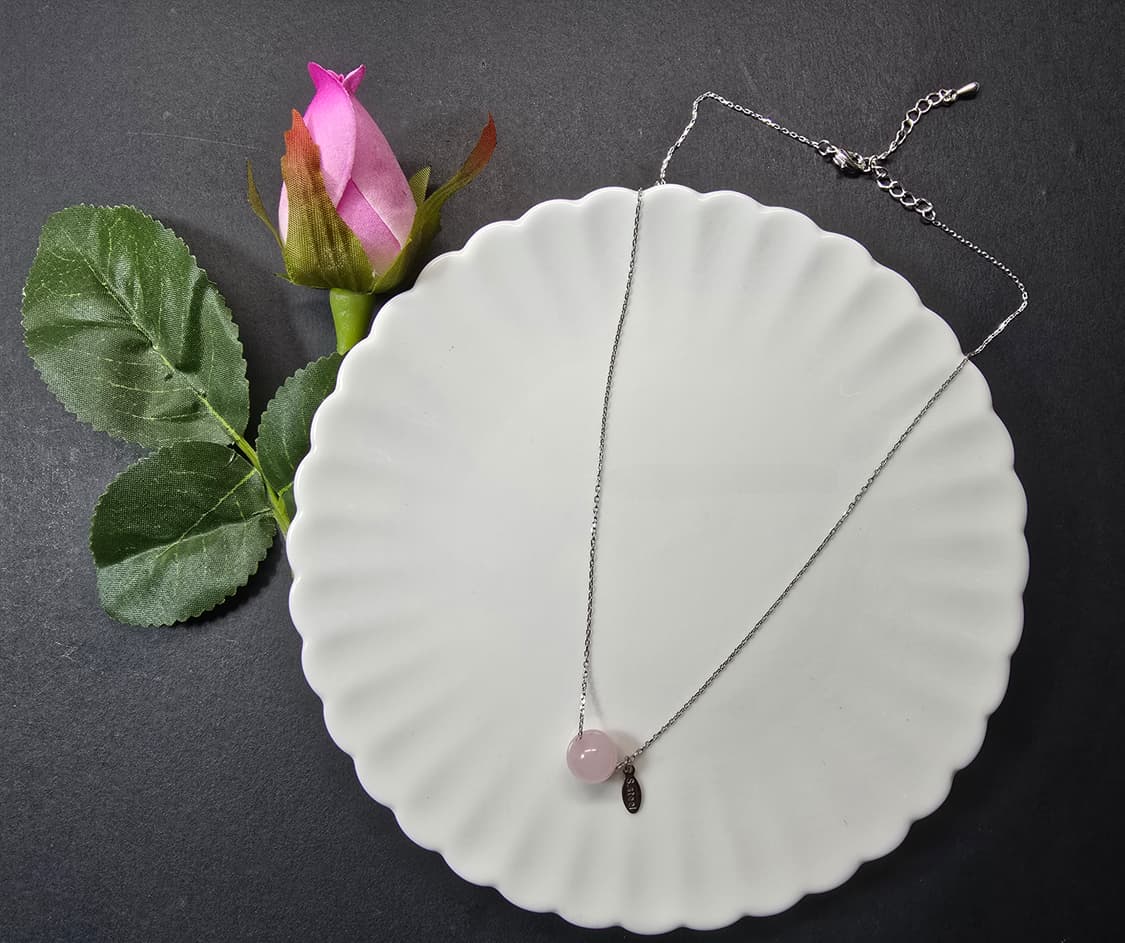 써지컬스틸 원석목걸이_장미석 상품이미지1